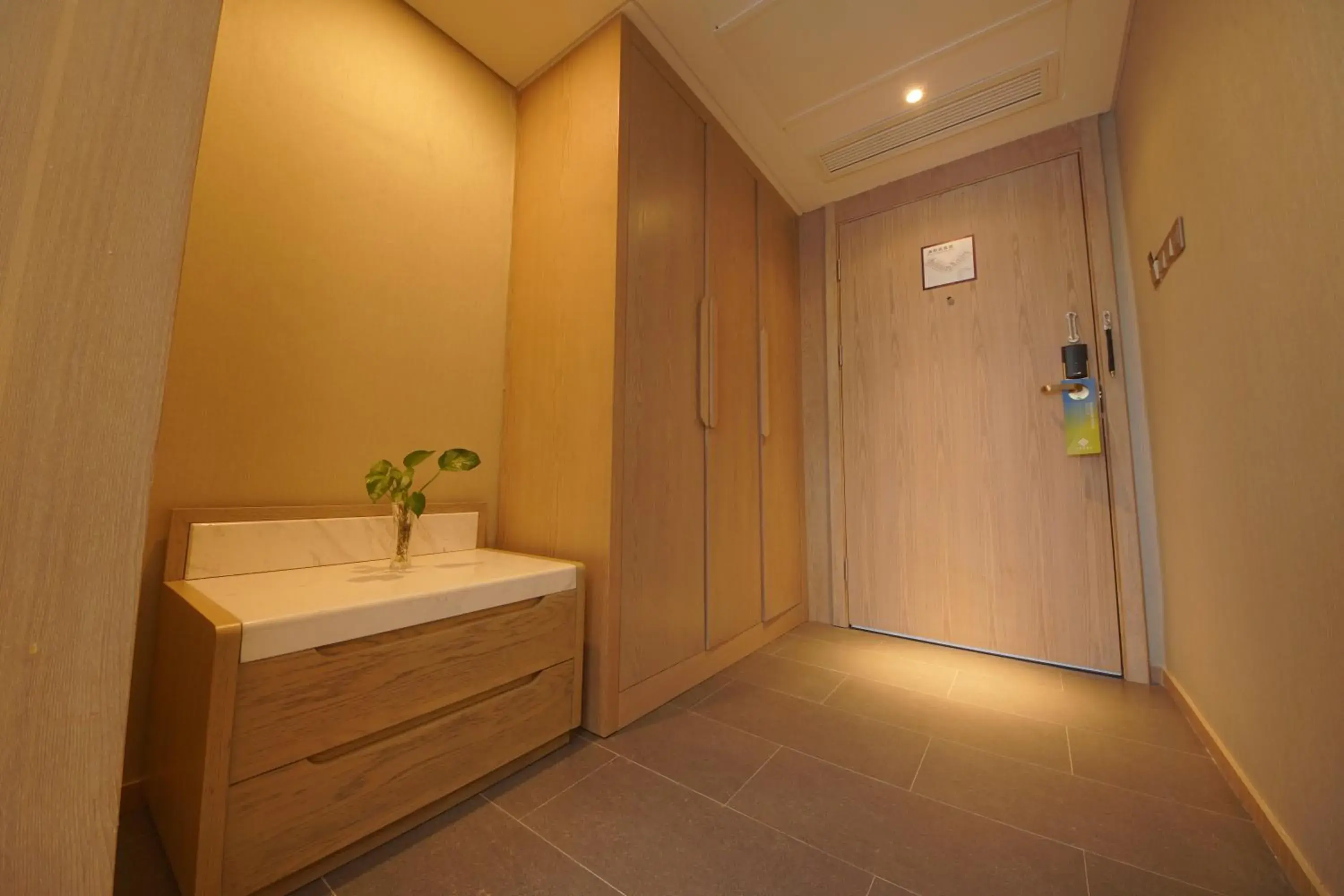 Executive King Room - single occupancy in Chengdu Jiuzhaigou Hotel Executive King Room - single occupancy in Chengdu Jiuzhaigou Hotel