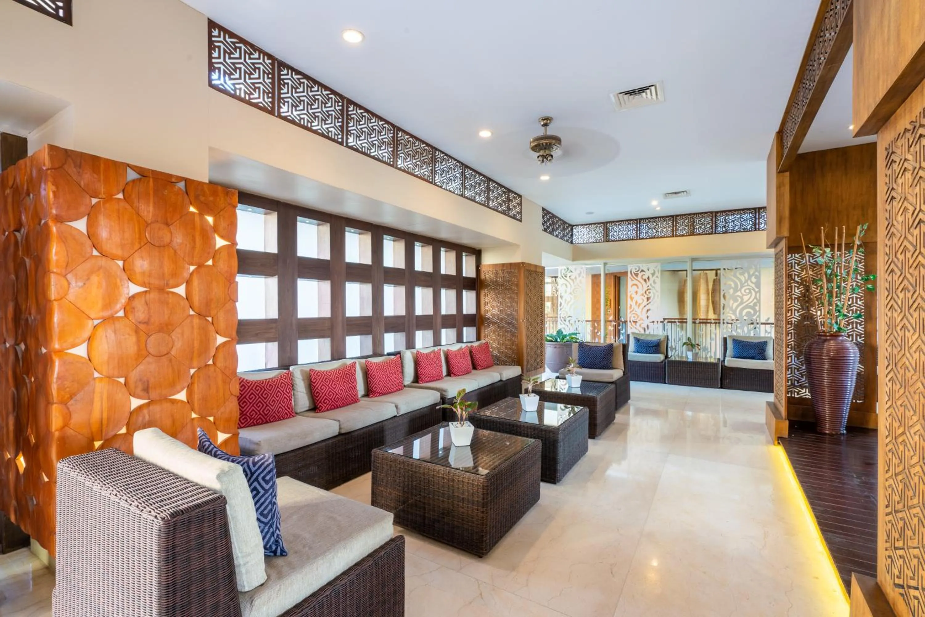 Lobby or reception in VOUK Hotel and Suites Nusa Dua Bali