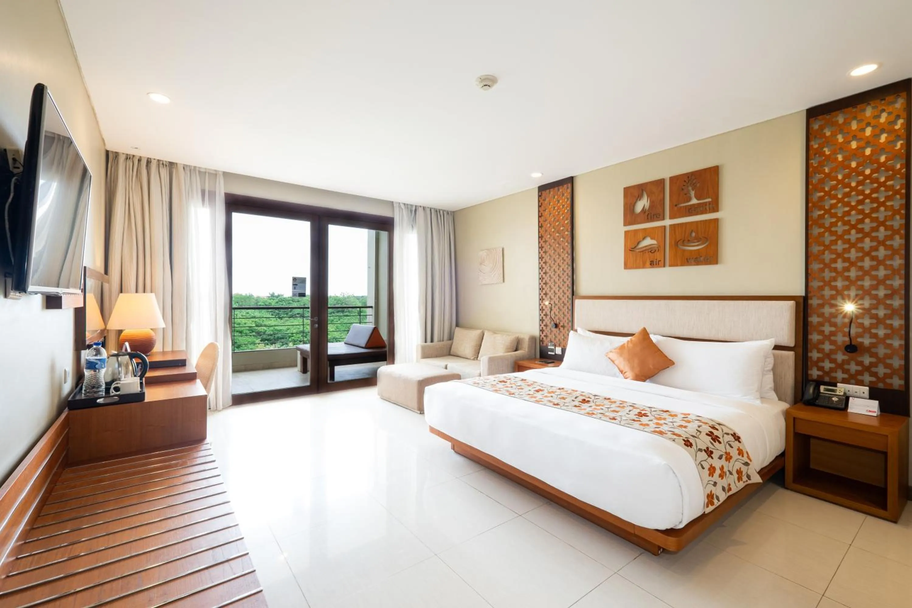 Bed in VOUK Hotel and Suites Nusa Dua Bali
