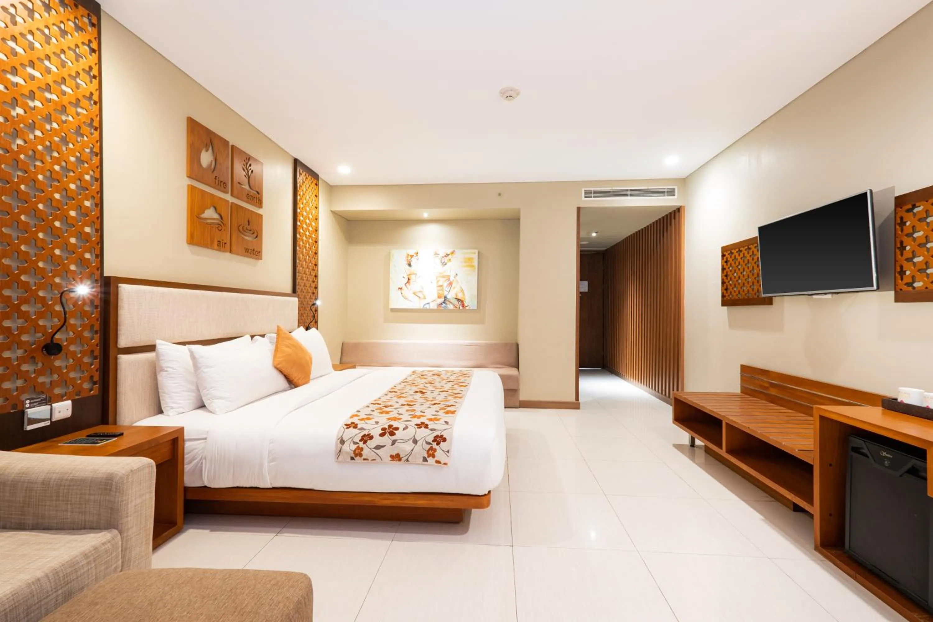 Bed in VOUK Hotel and Suites Nusa Dua Bali