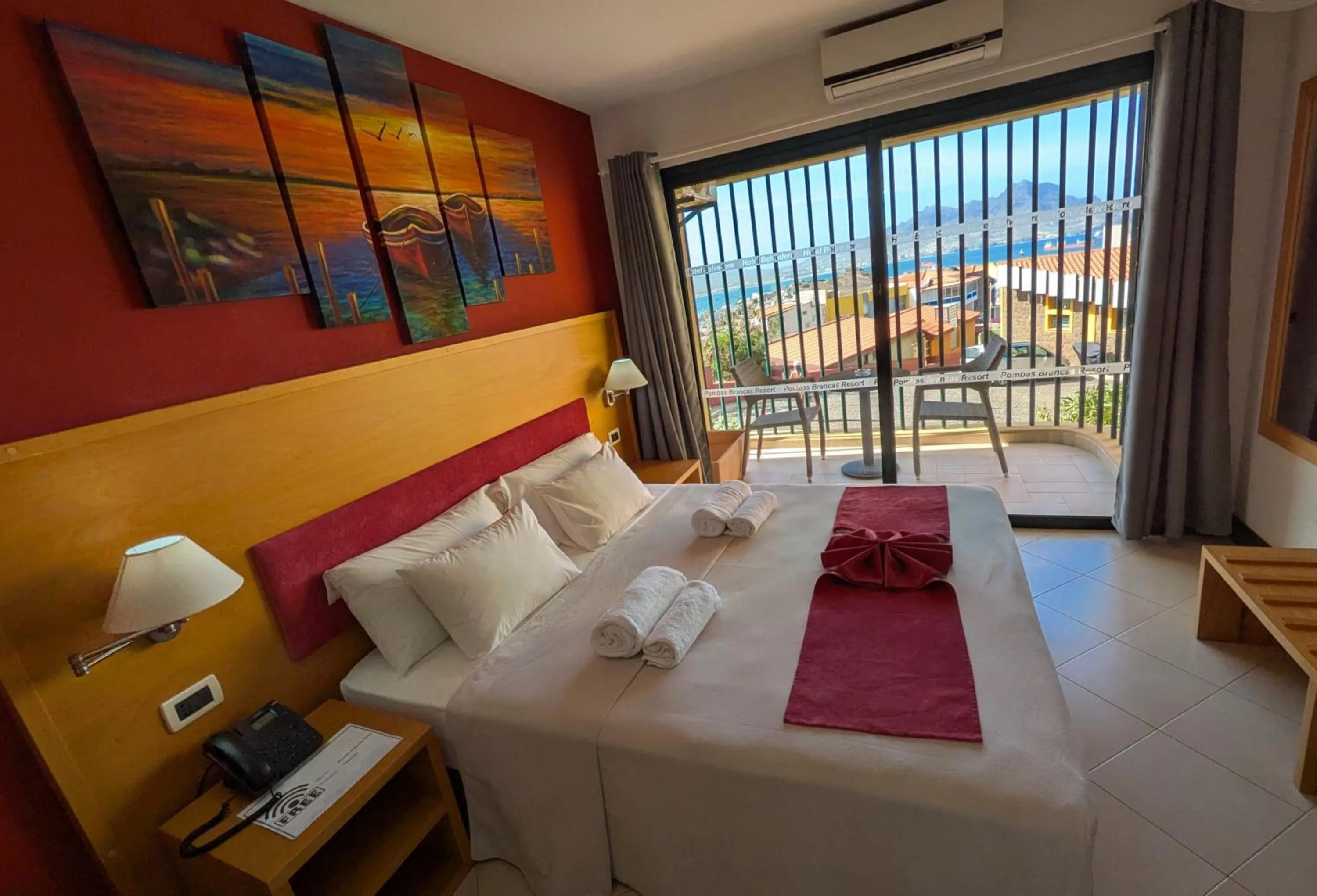 View (from property/room), Bed in Hotel Belvedere Mindelo, Cabo Verde