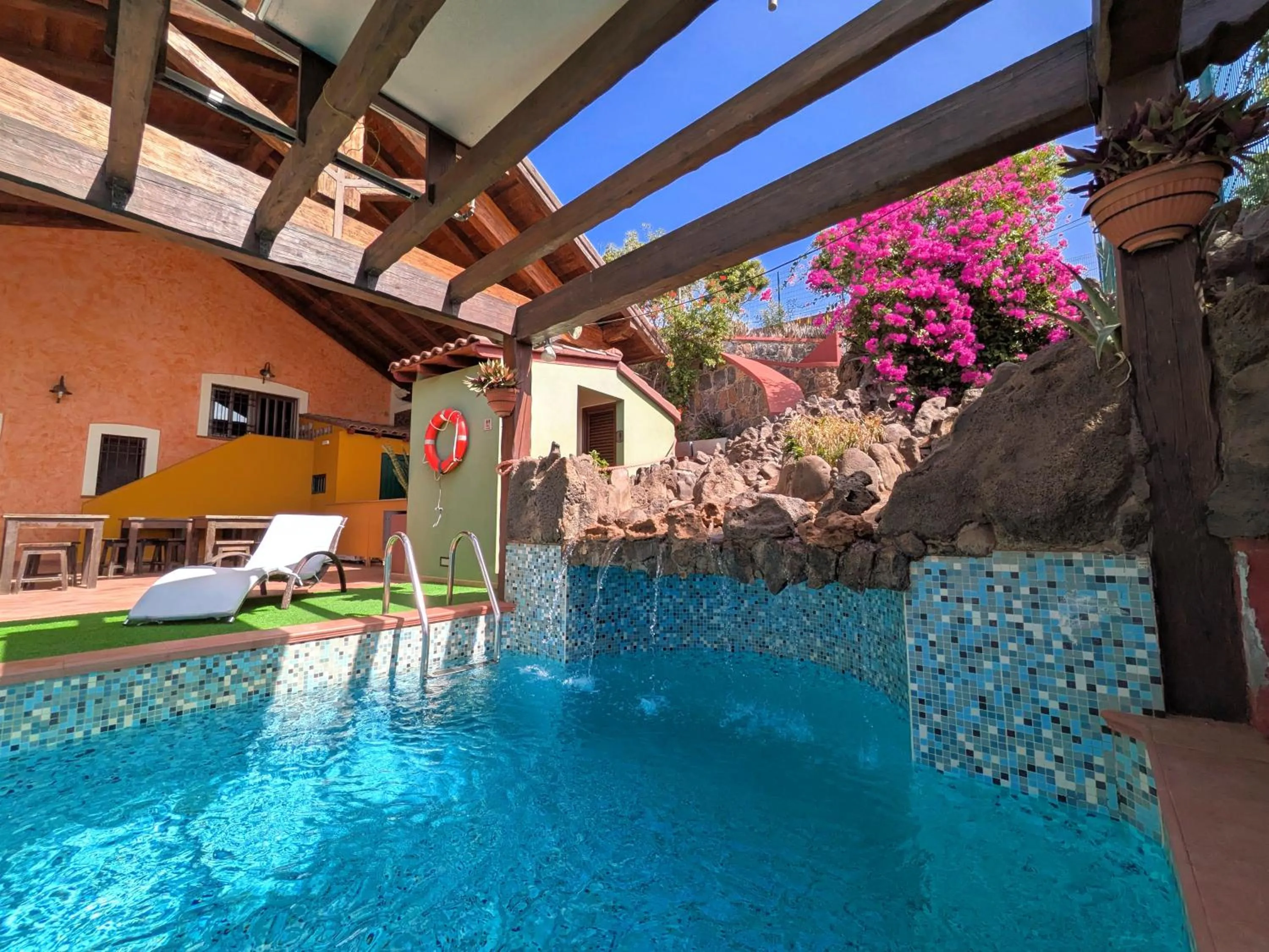 Swimming pool in Hotel Belvedere Mindelo, Cabo Verde
