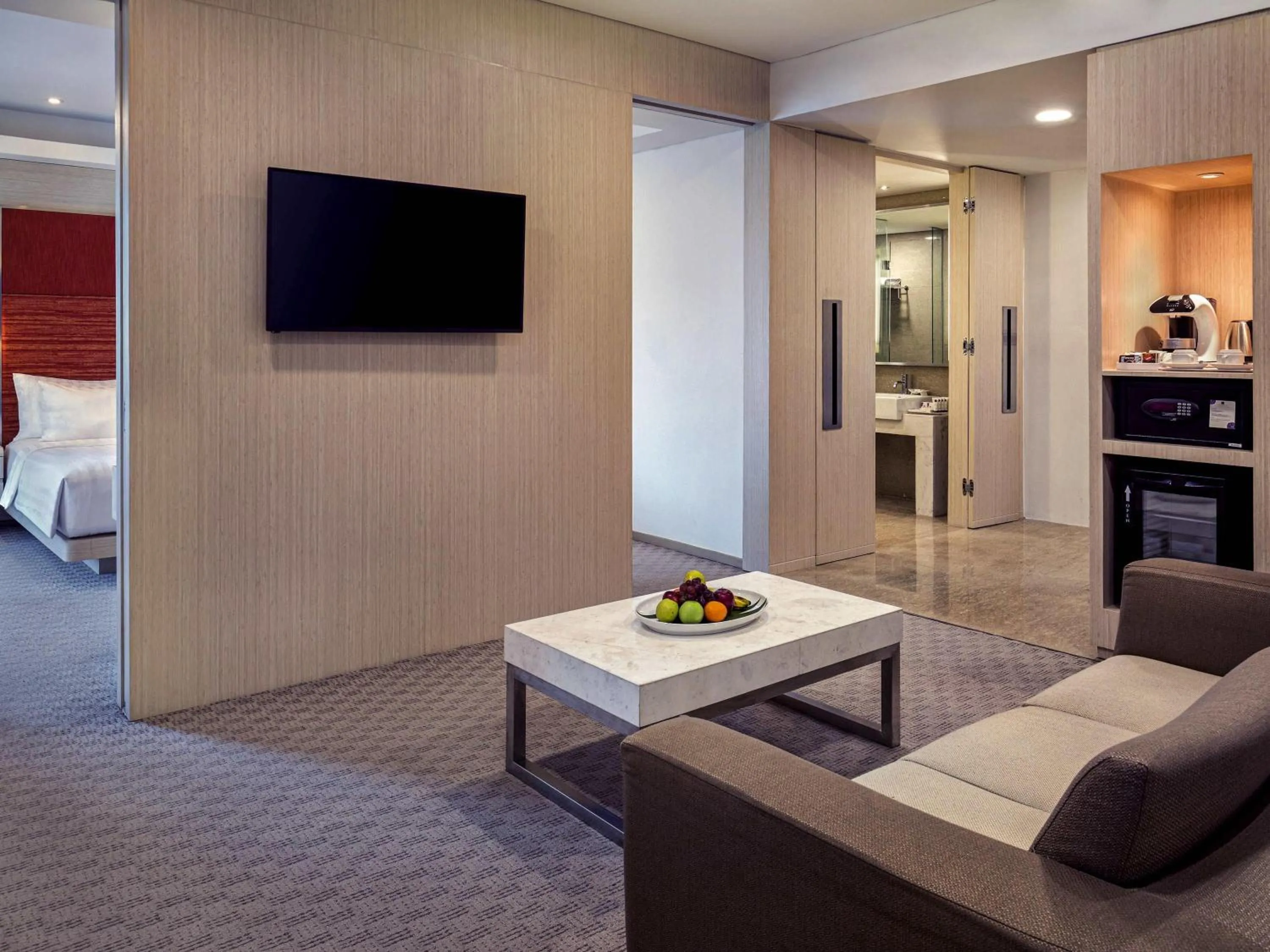 Bedroom in Grand Mercure Jakarta Harmoni