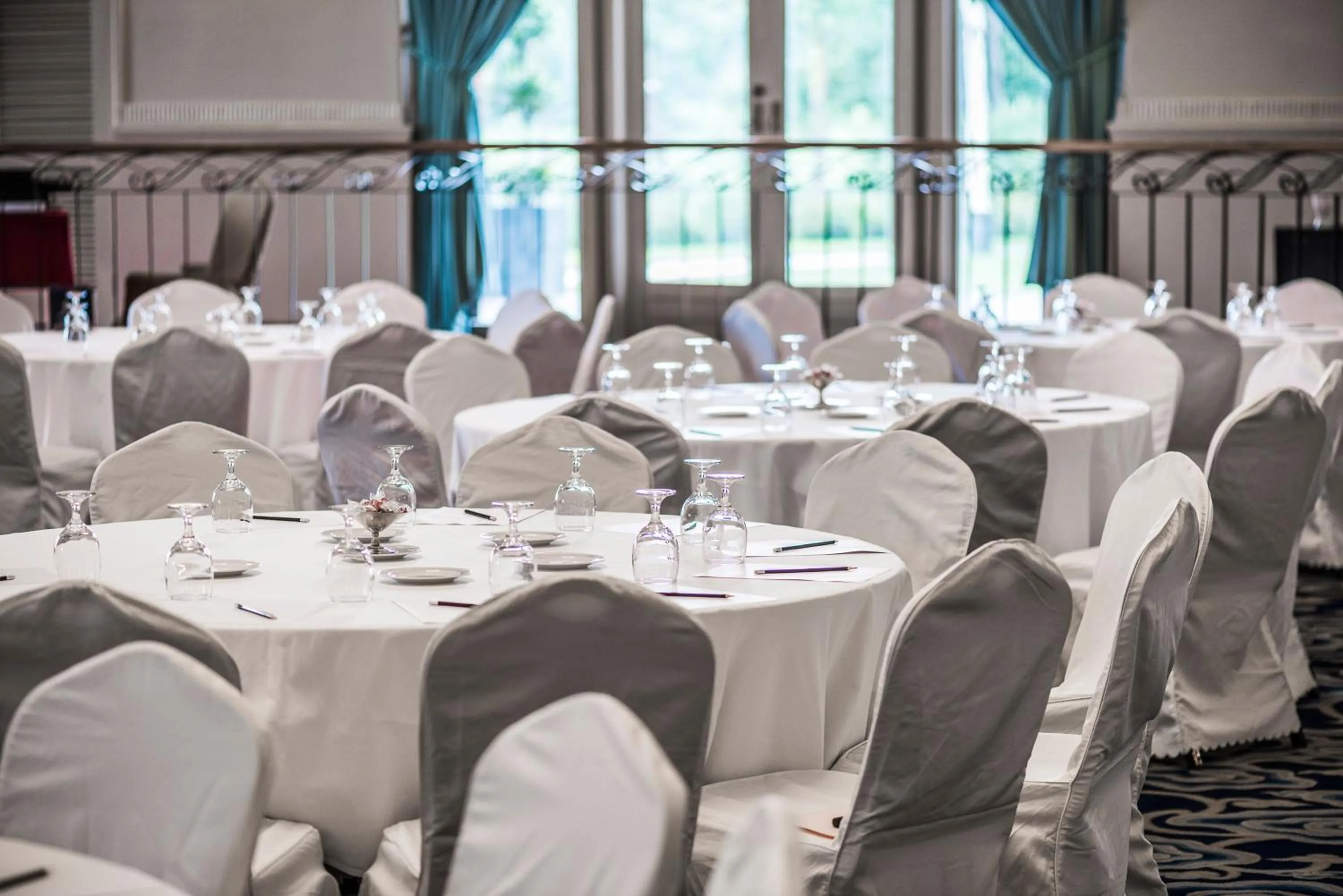 Banquet/Function facilities in Inya Lake Hotel Yangon
