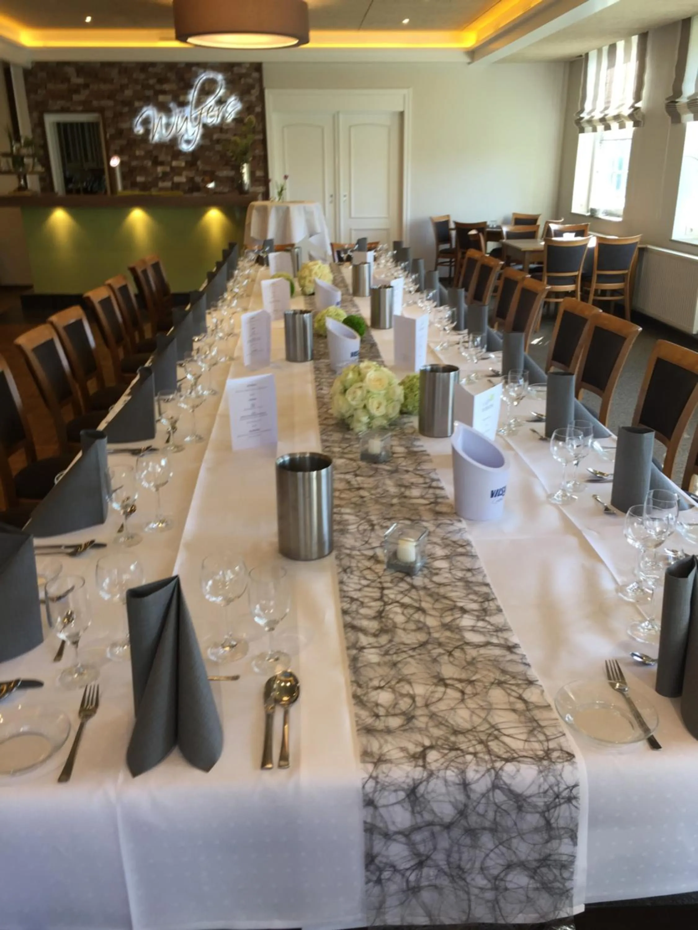 Restaurant/places to eat in Hotel Wuelfers Gasthaus