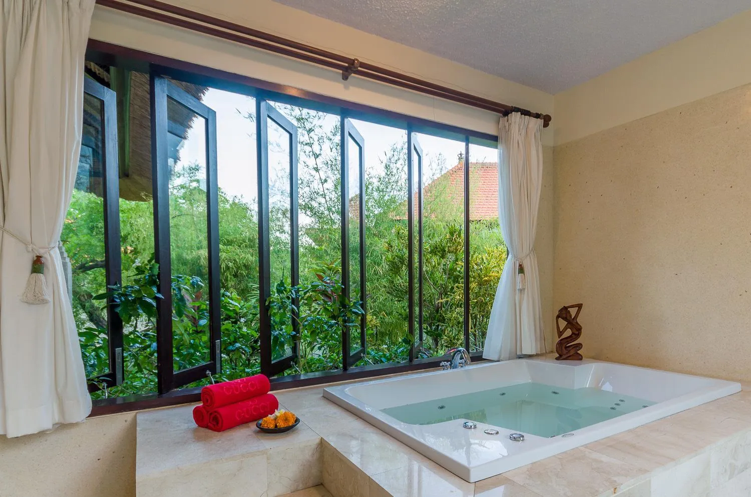 Bathroom in Toyabali-Resort, Boutique Beach Villas