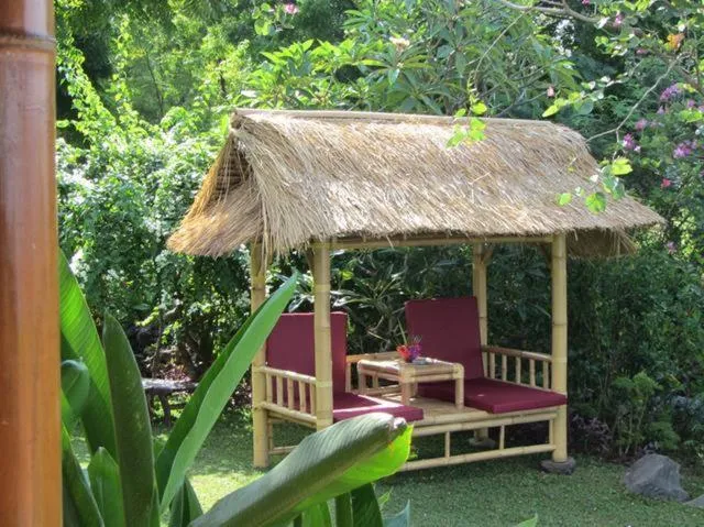 Garden in Toyabali-Resort, Boutique Beach Villas