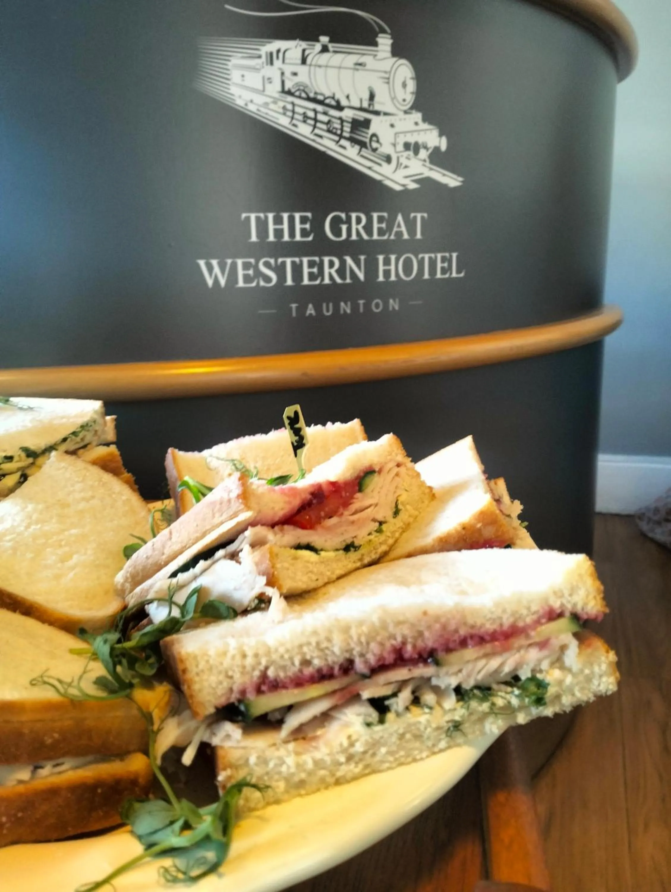 Food and drinks in The Great Western Hotel