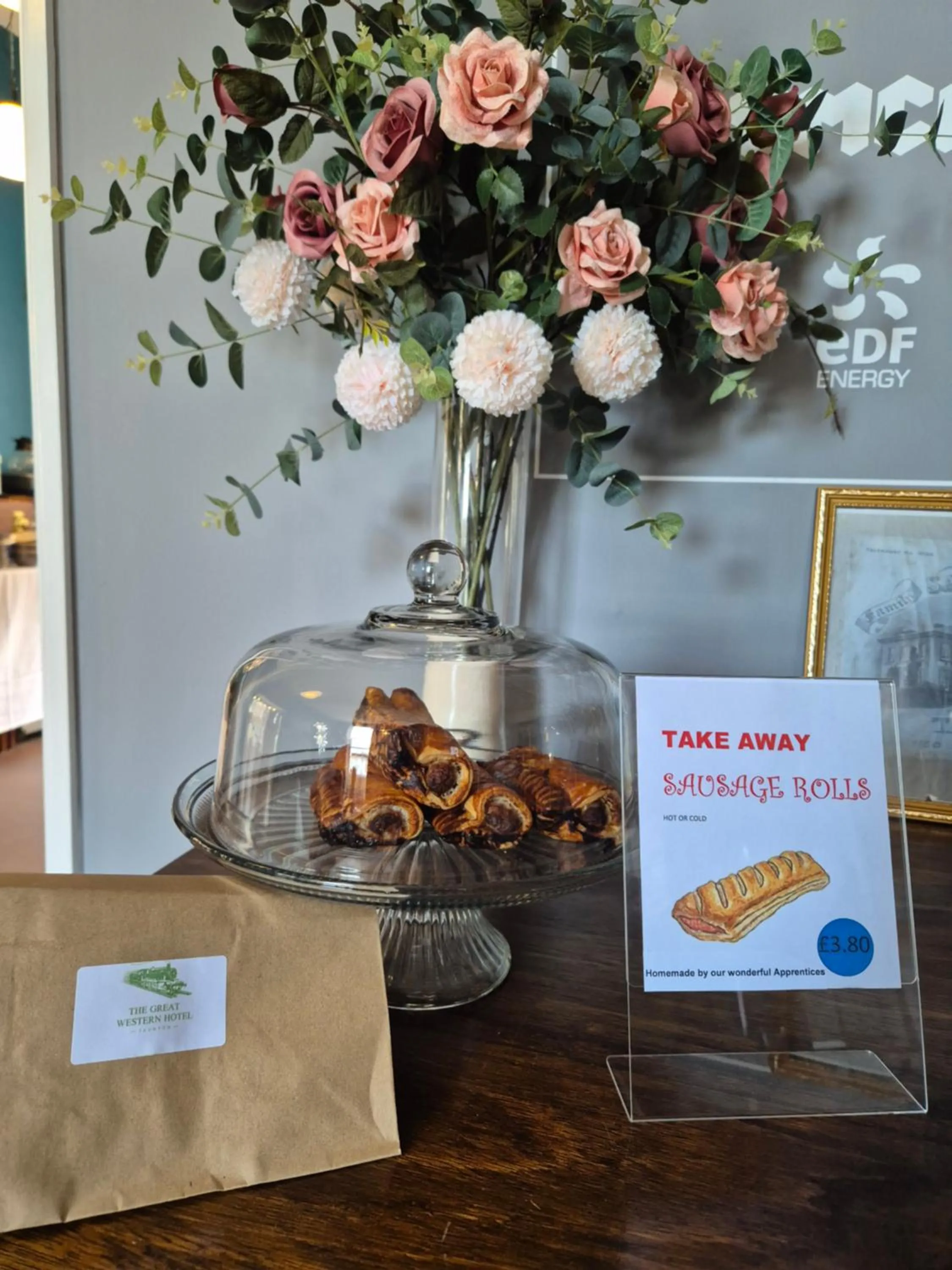 Food and drinks in The Great Western Hotel