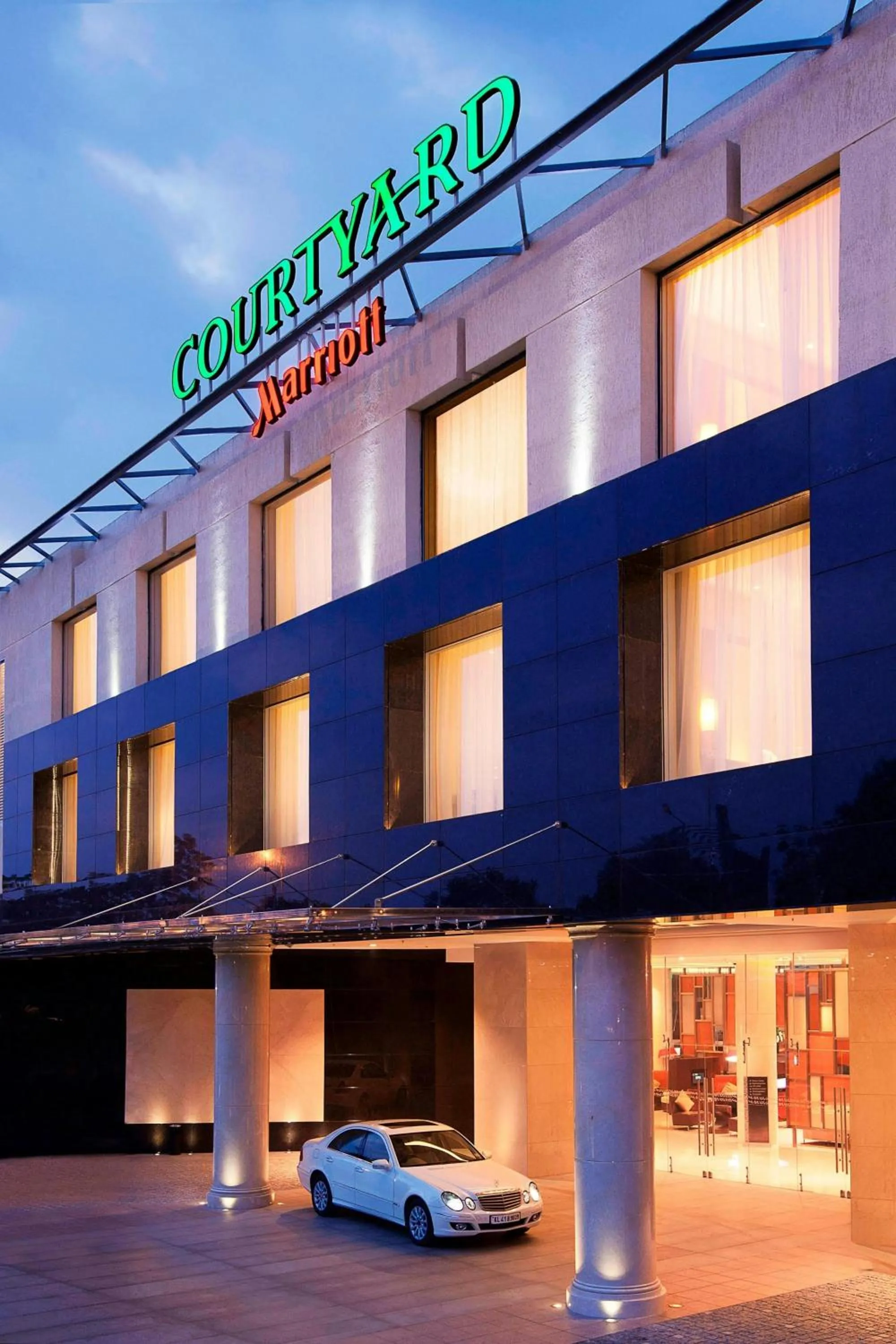 Property building in Courtyard by Marriott Kochi Airport