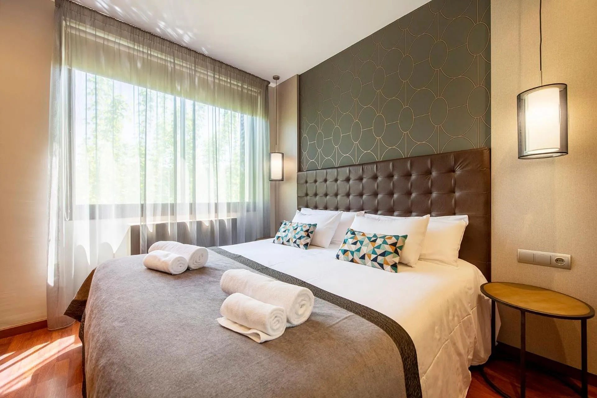 Bedroom, Bed in UP ROOMS BANYOLES