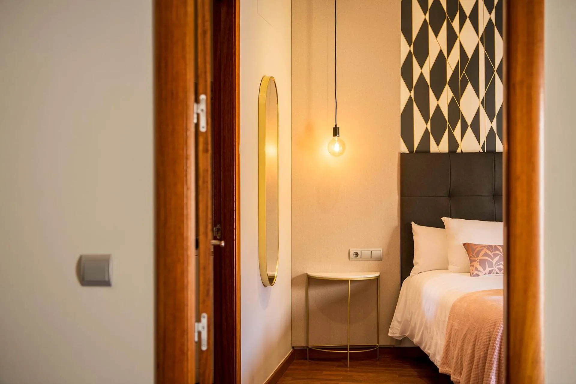 Bedroom, Bed in UP ROOMS BANYOLES