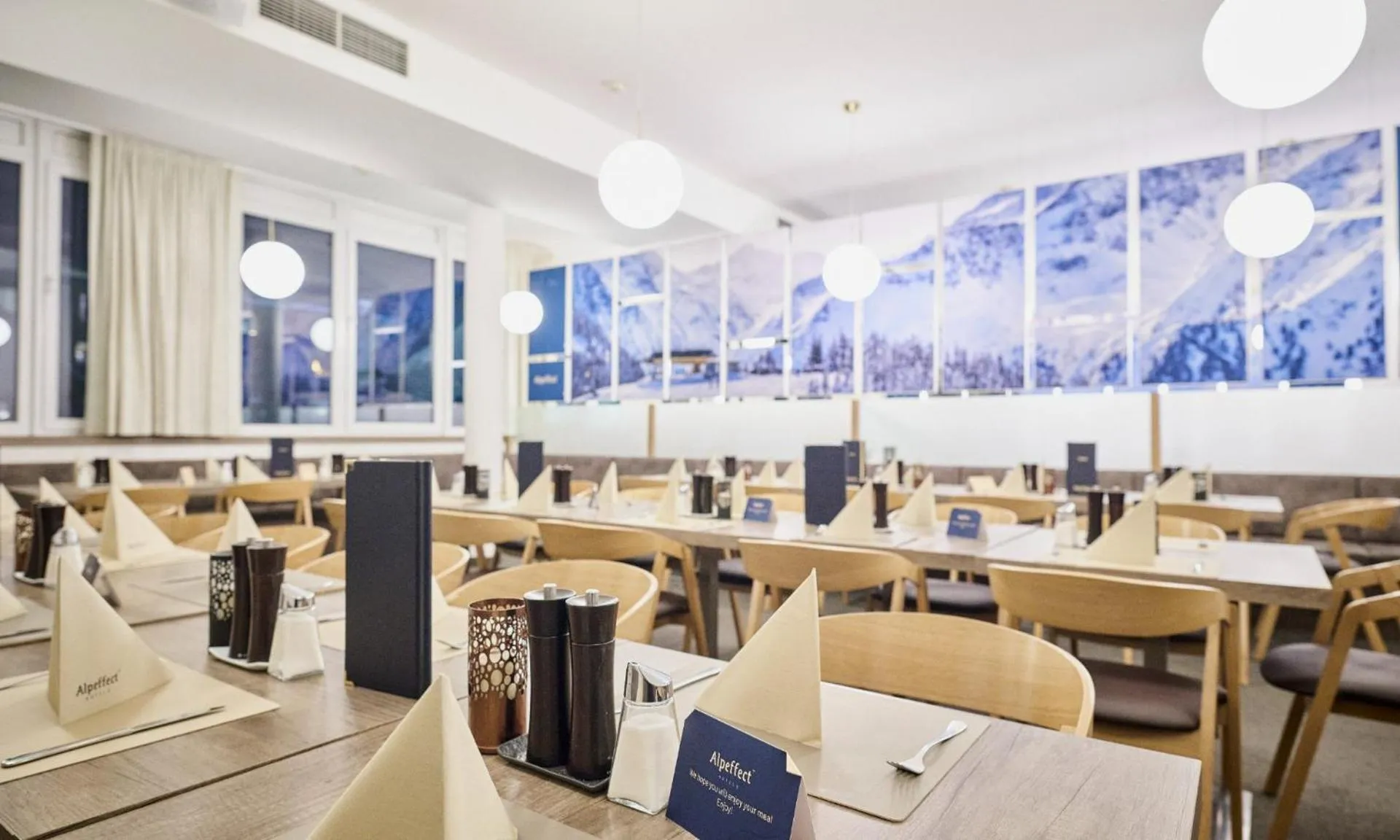 Restaurant/places to eat in Hotel Planai by Alpeffect Hotels