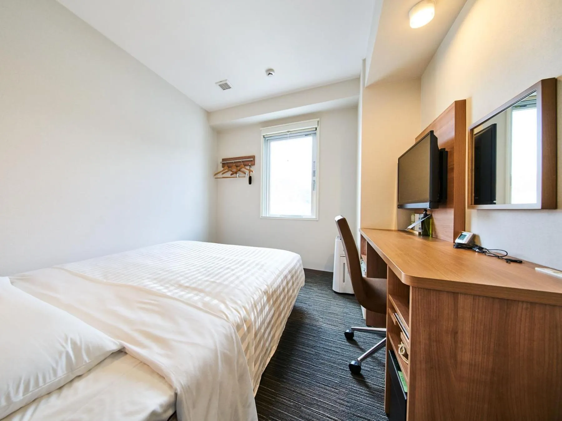 Bed in Super Hotel Mihara Ekimae