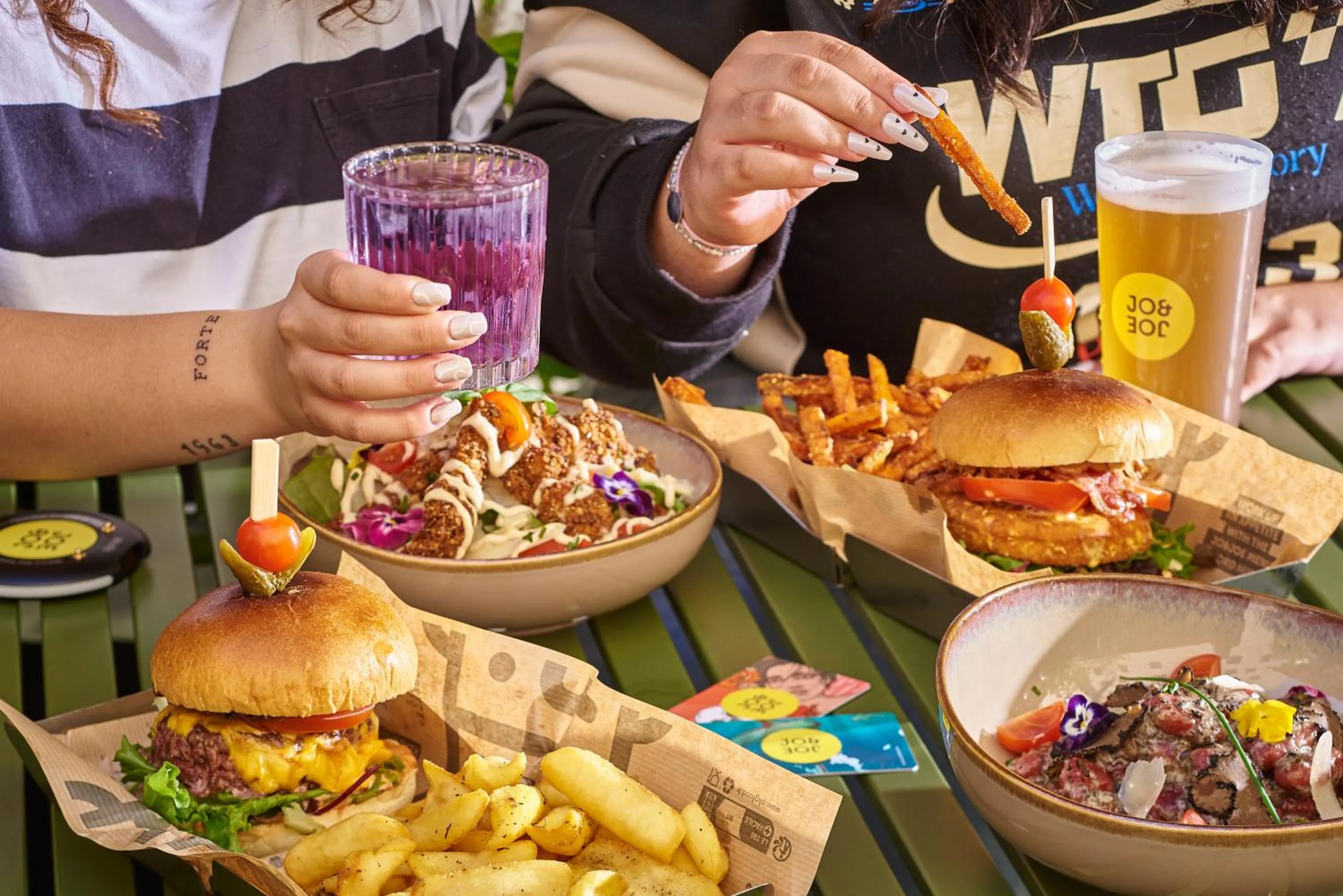 Food and drinks in JO&JOE Paris Gentilly - Auberge de Jeunesse