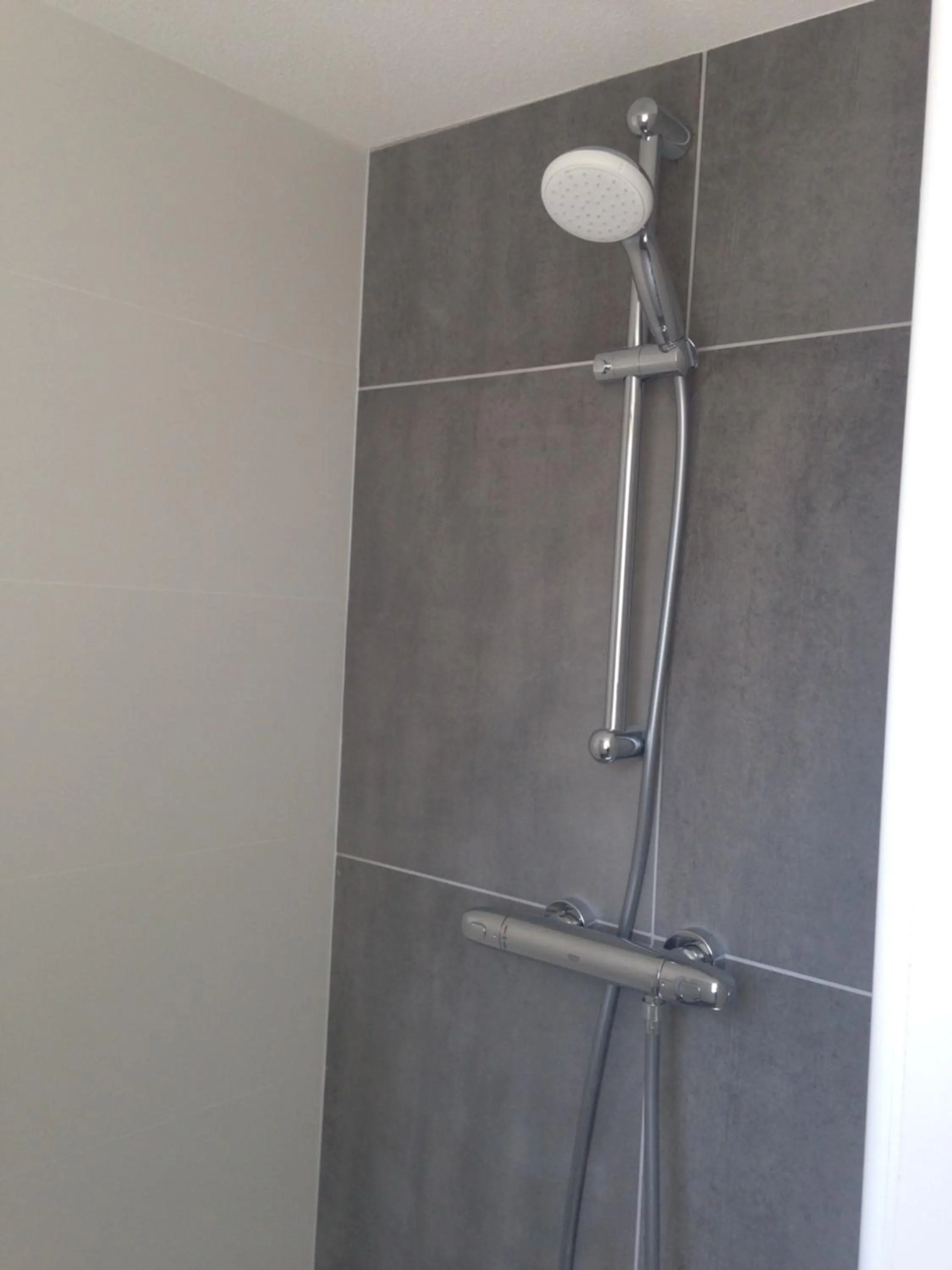 Bathroom in Westerschelde B&B