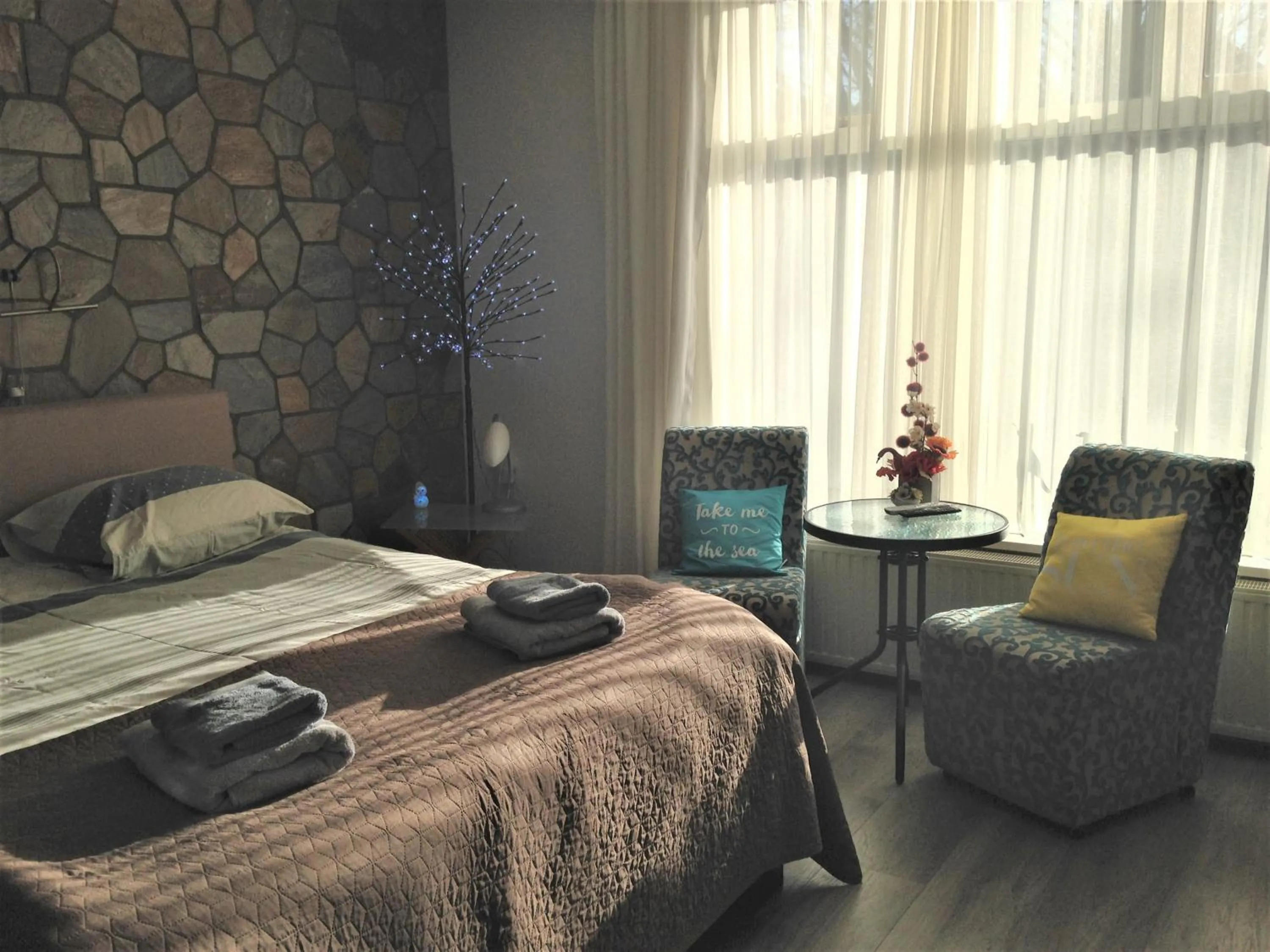 Seating area, Bed in Westerschelde B&B