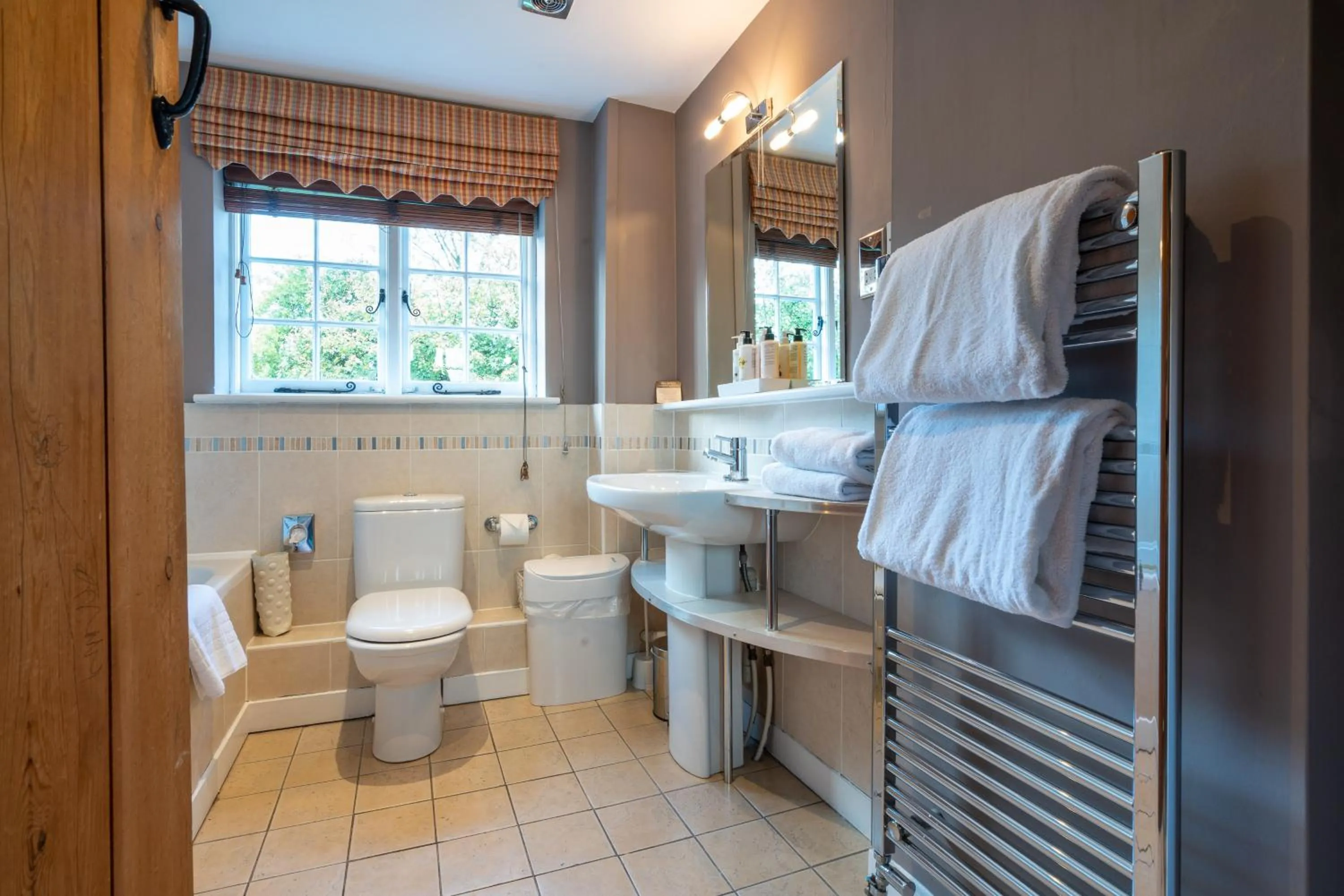 Toilet in The Royal Oak Inn