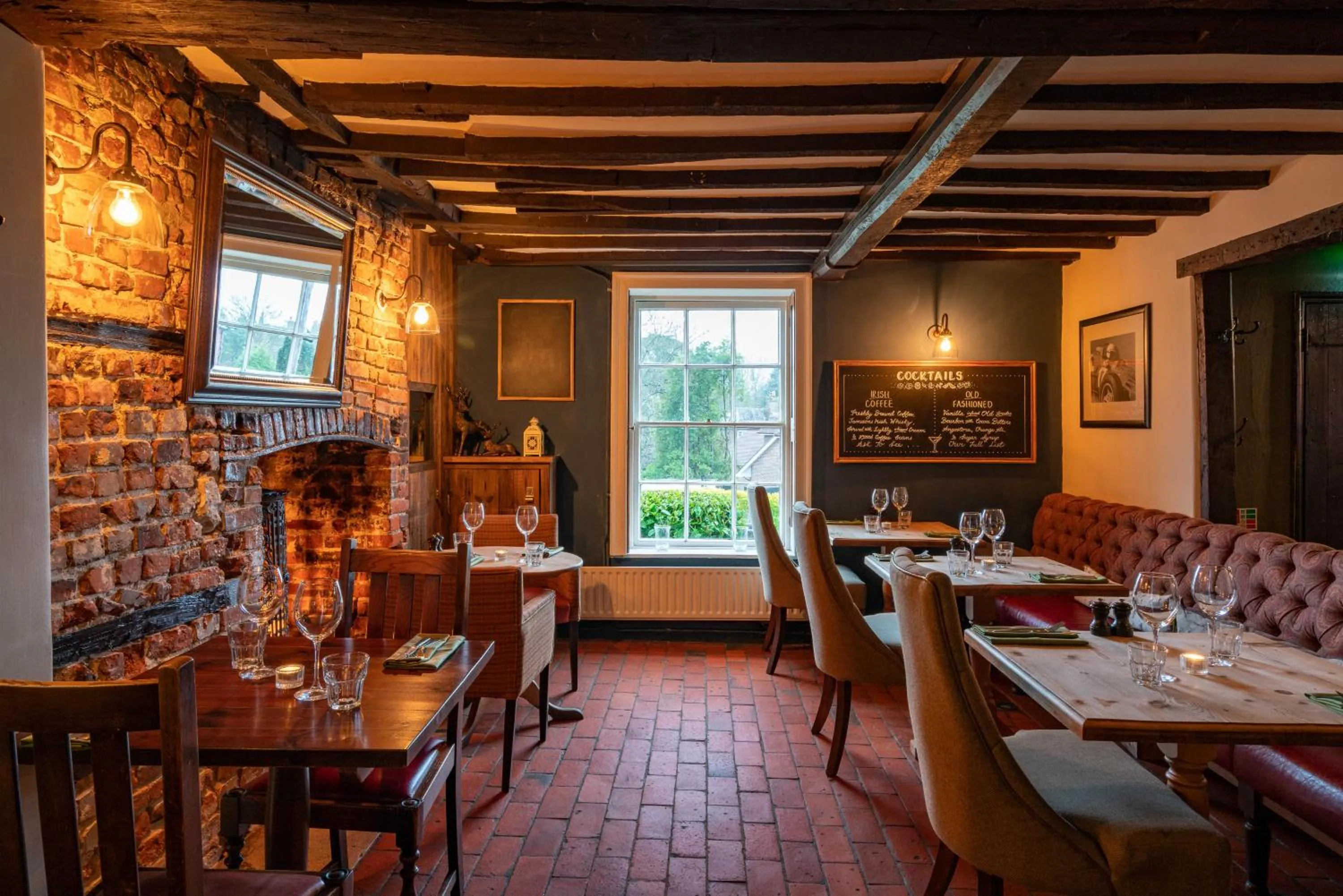 Restaurant/places to eat in The Royal Oak Inn