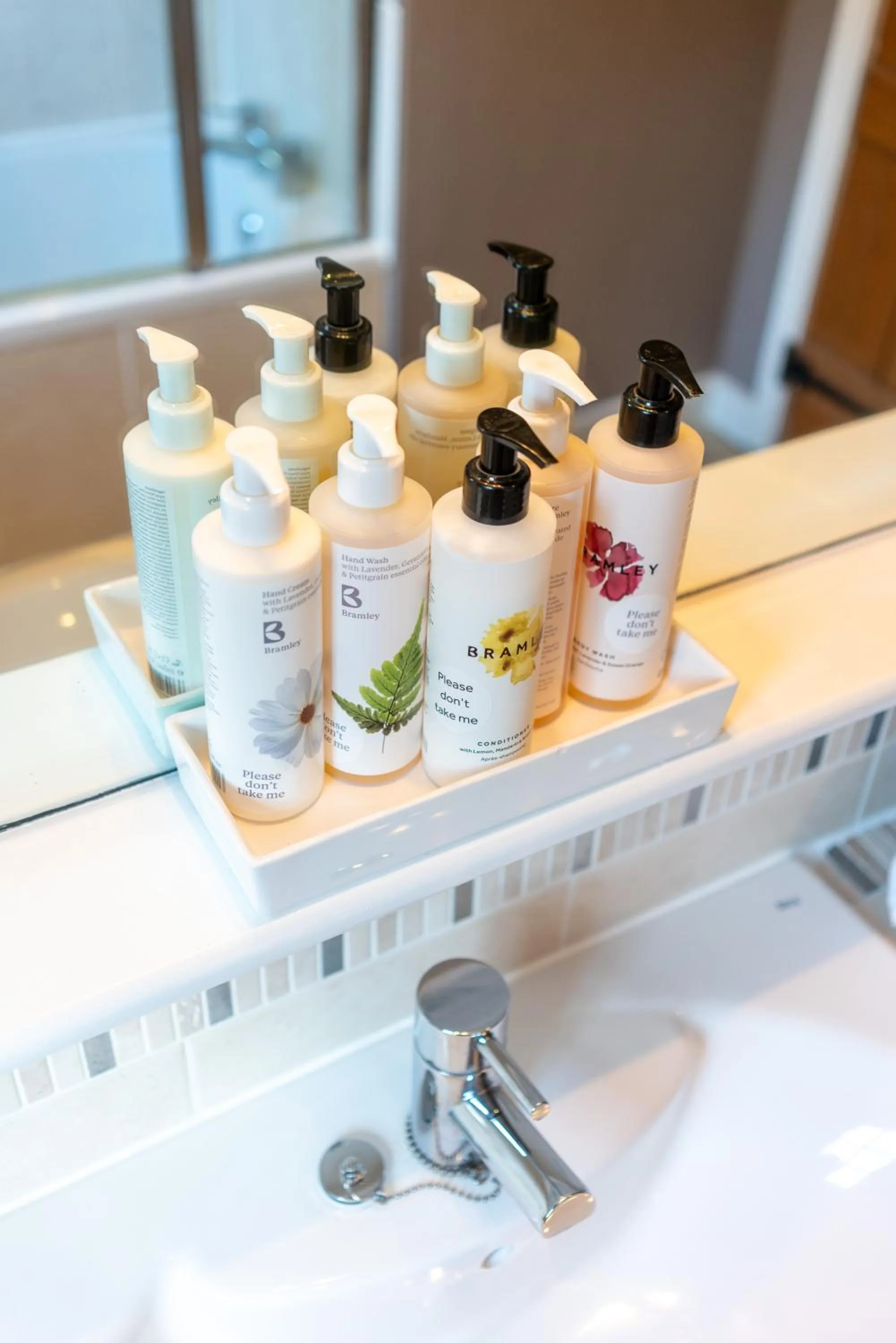 Bathroom in The Royal Oak Inn