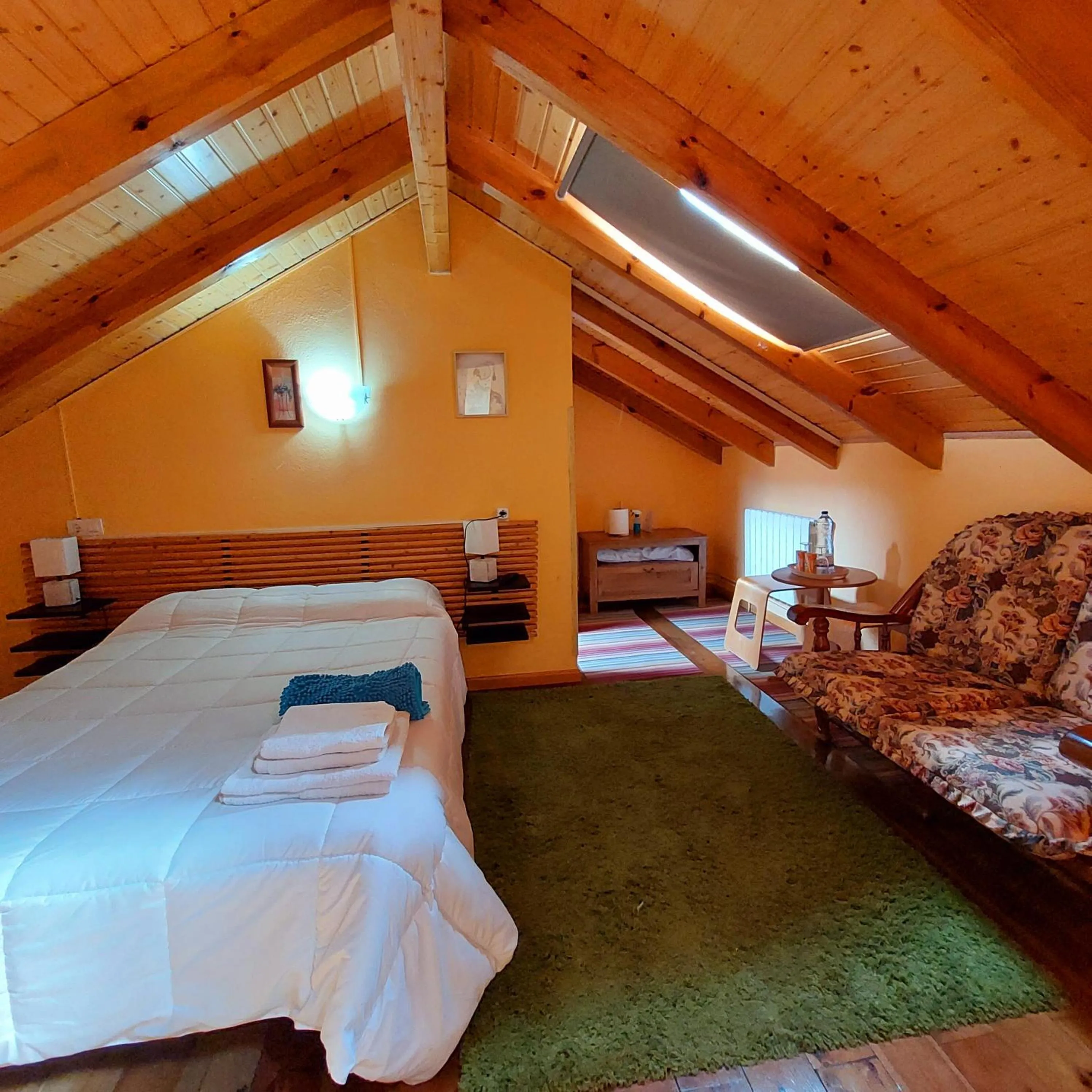 Bed in Apartahotel portal de leon