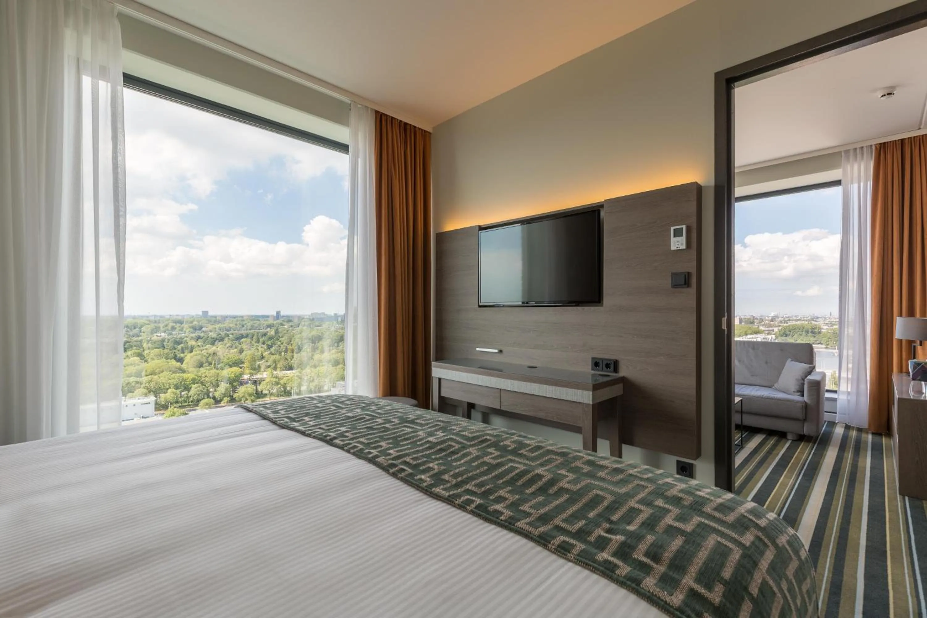 Bedroom, Bed in Leonardo Royal Hotel Amsterdam