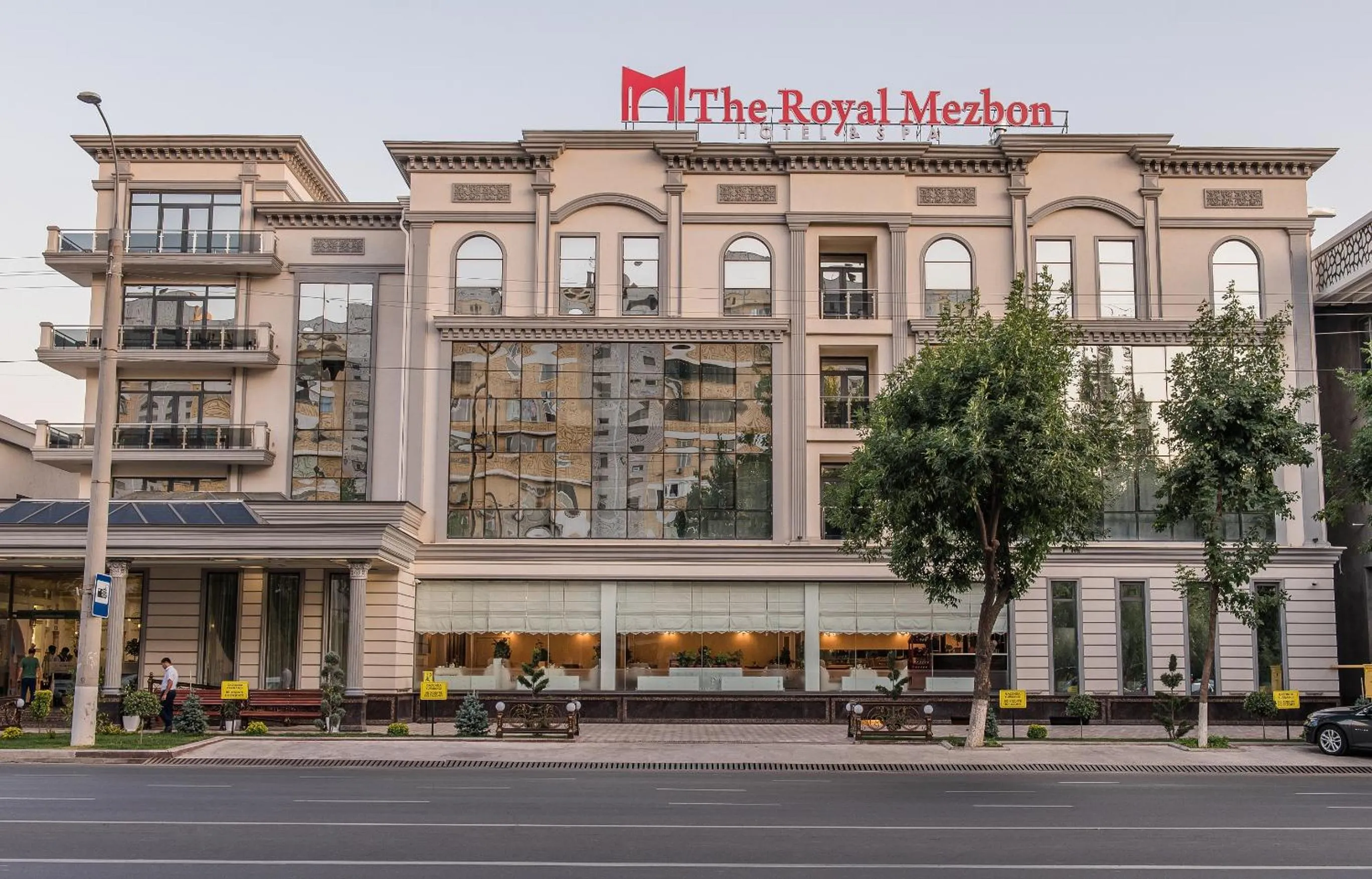 Property building in The Royal Mezbon Hotel & SPA
