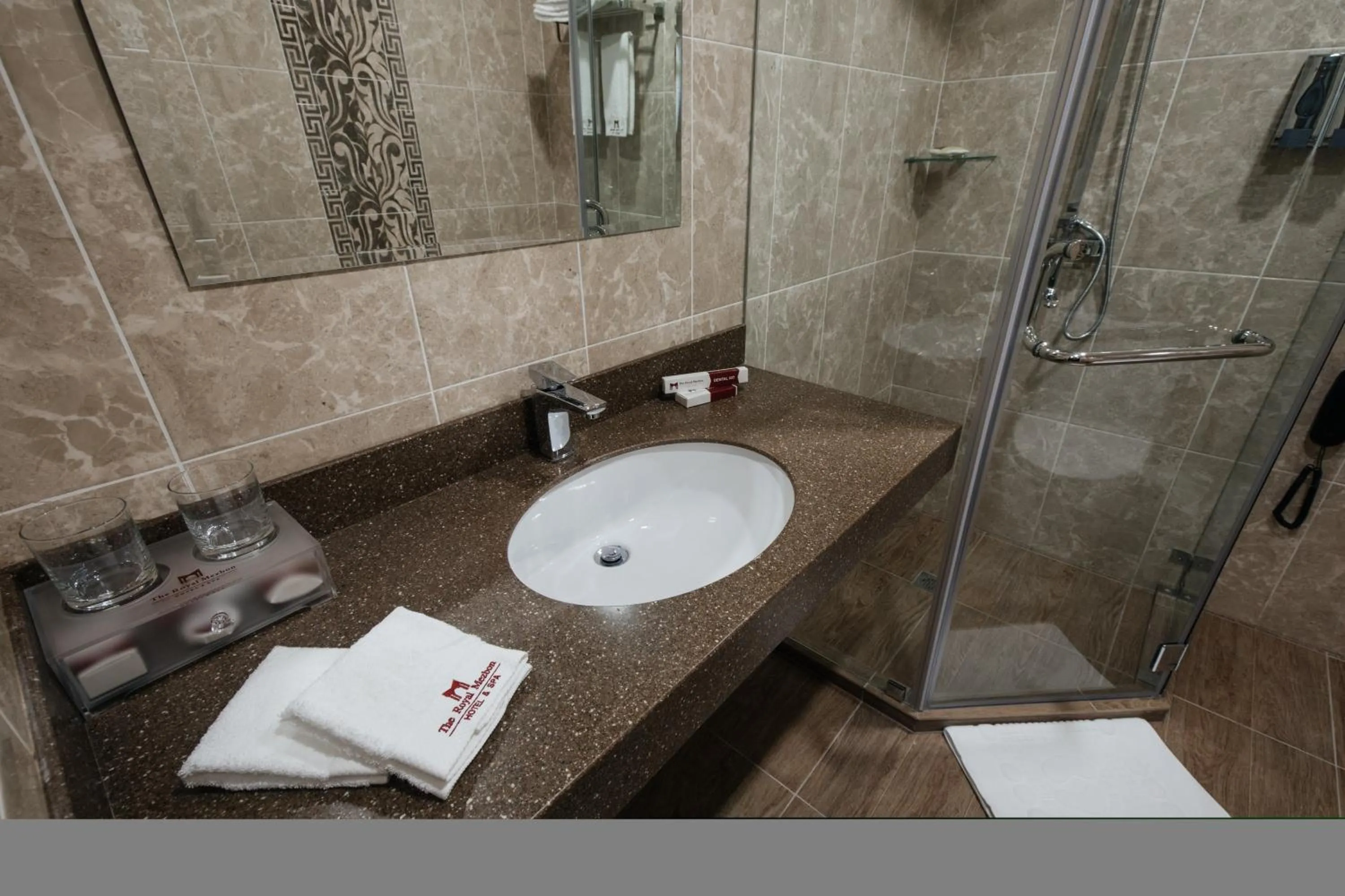 Bathroom in The Royal Mezbon Hotel & SPA