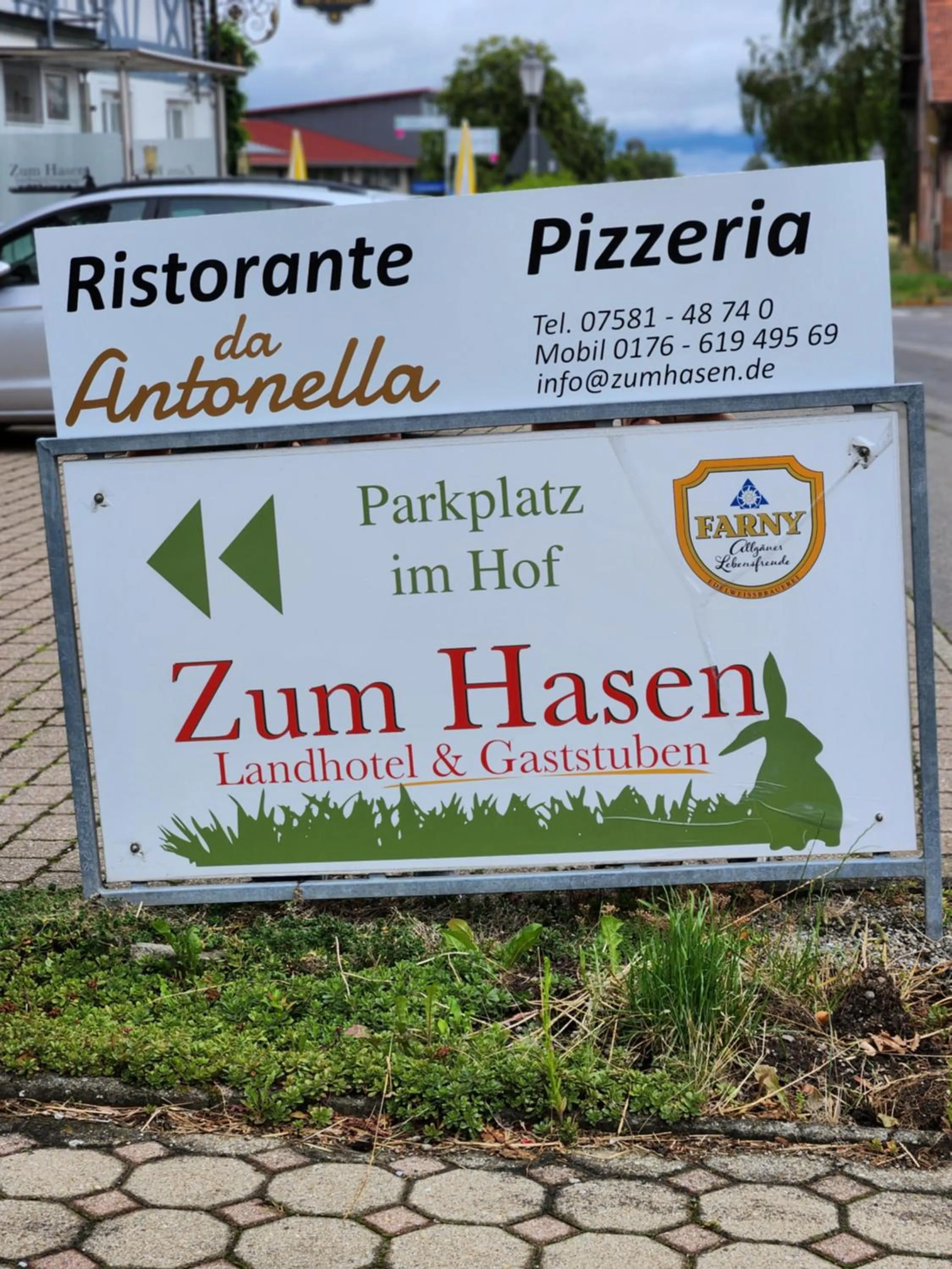 Property logo or sign in Landhotel & Gaststuben Zum Hasen