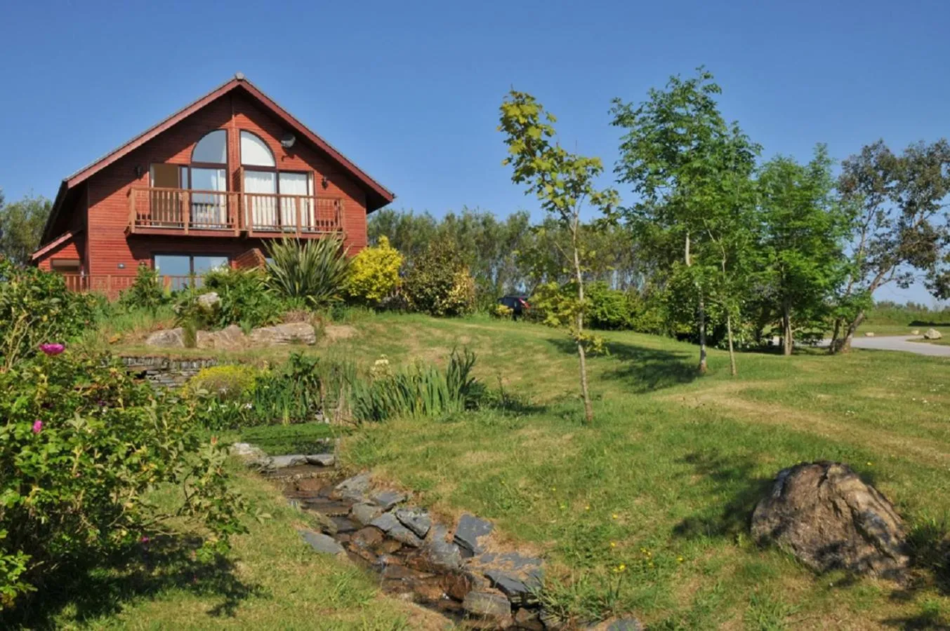 Property building in Retallack Resort