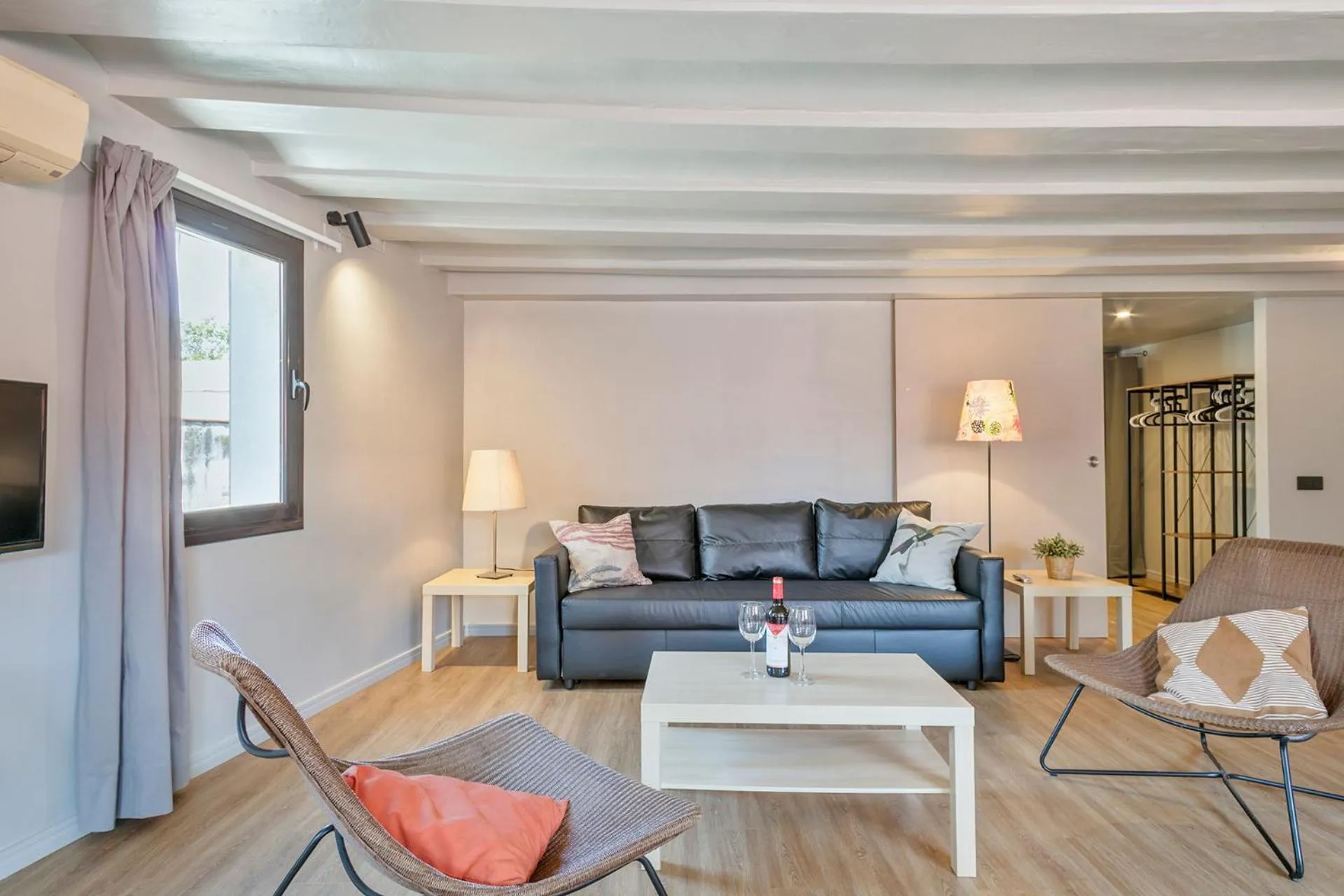 Living room in My Address in Plaza Real