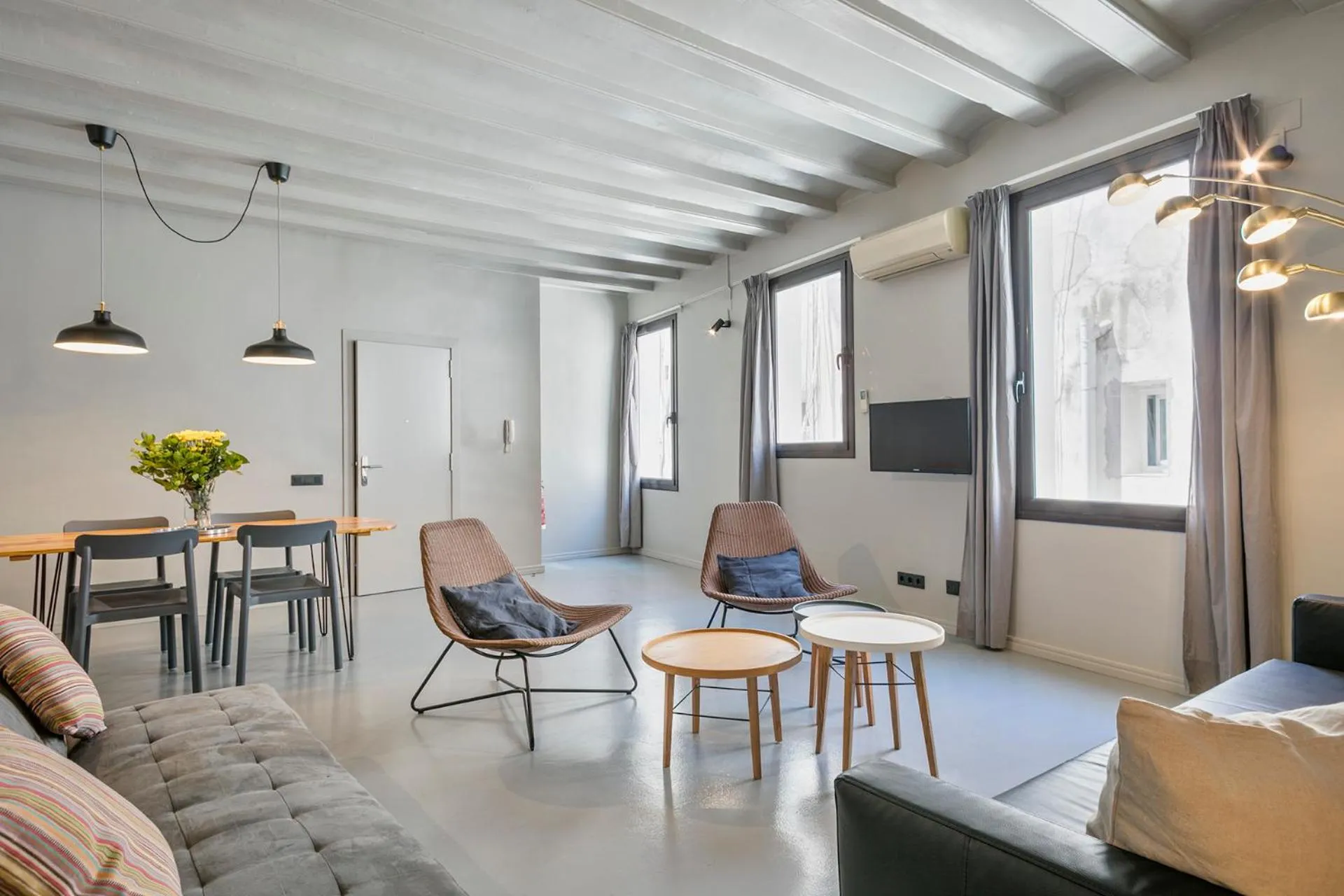 Living room in My Address in Plaza Real