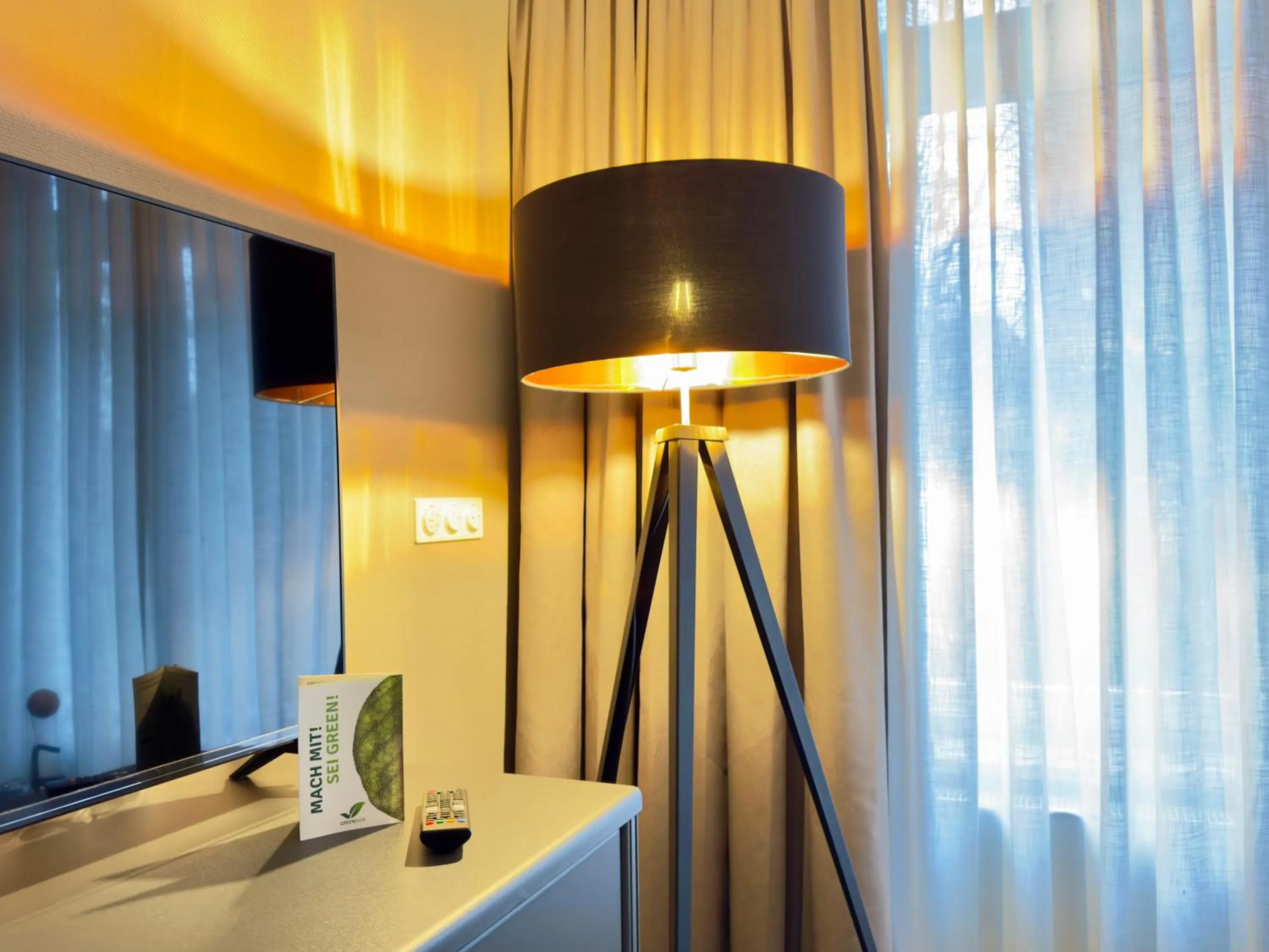 TV and multimedia in Auszeit Hotel Hamburg