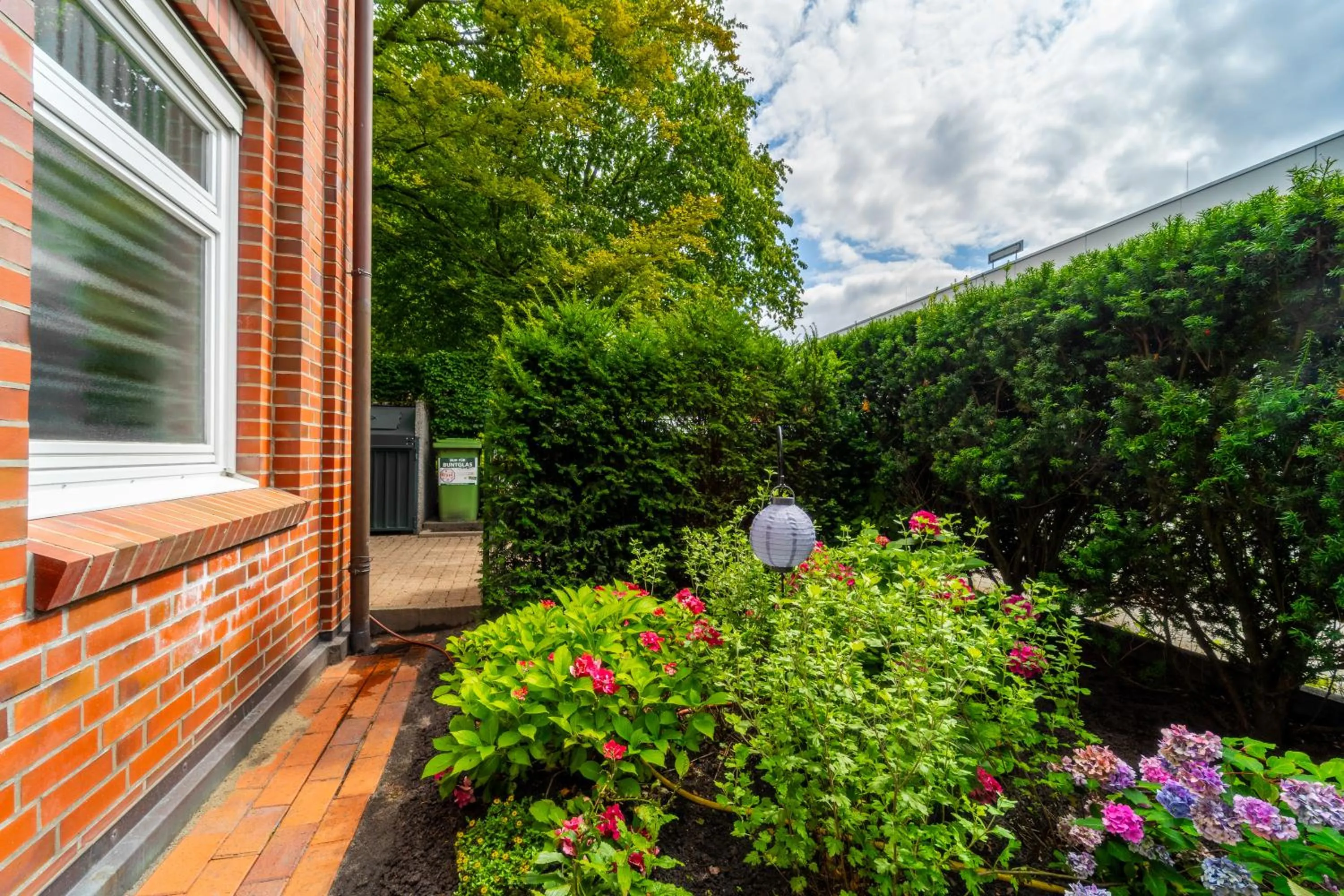 Garden view in Auszeit Hotel Hamburg