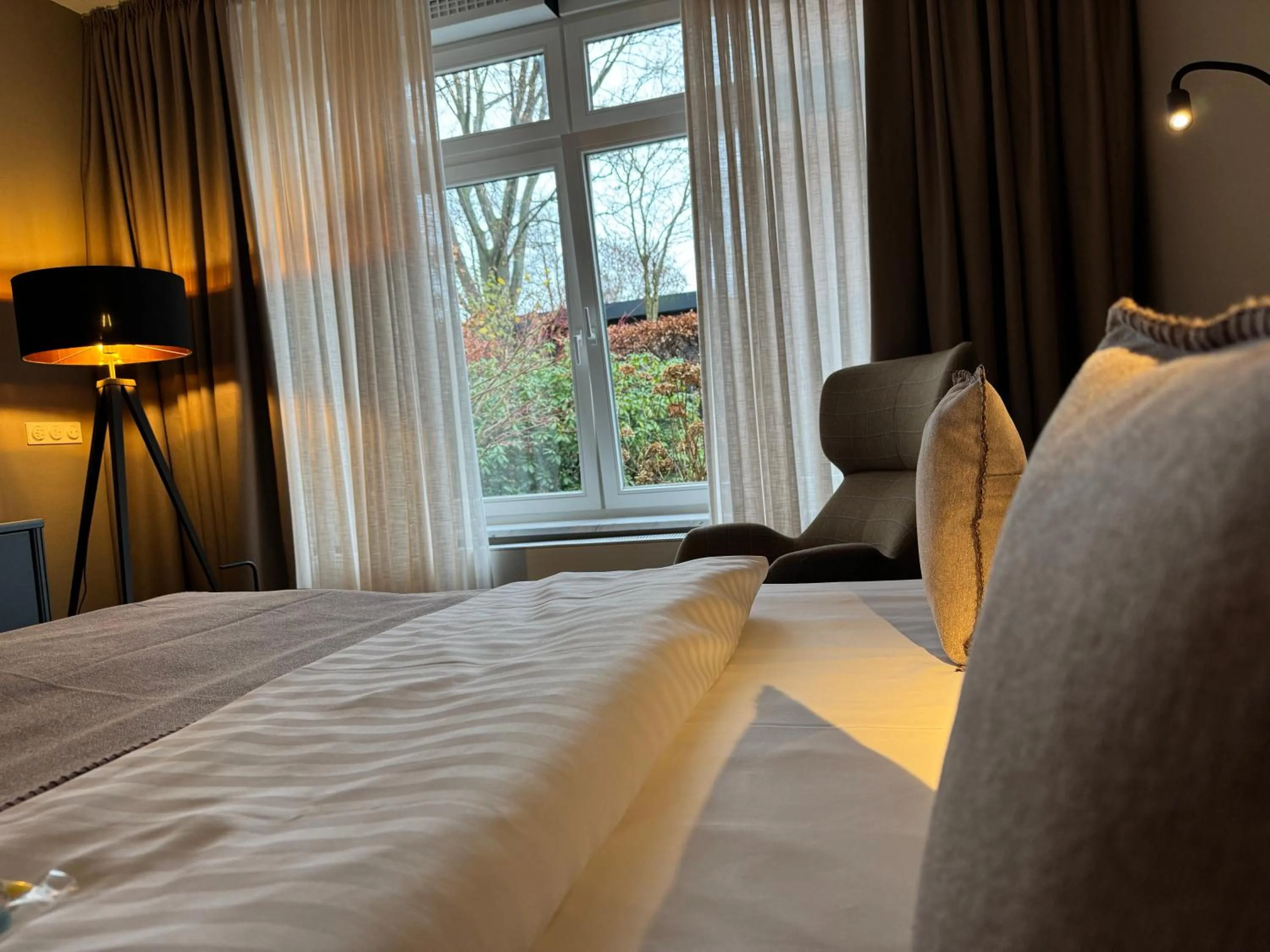 Photo of the whole room, Bed in Auszeit Hotel Hamburg