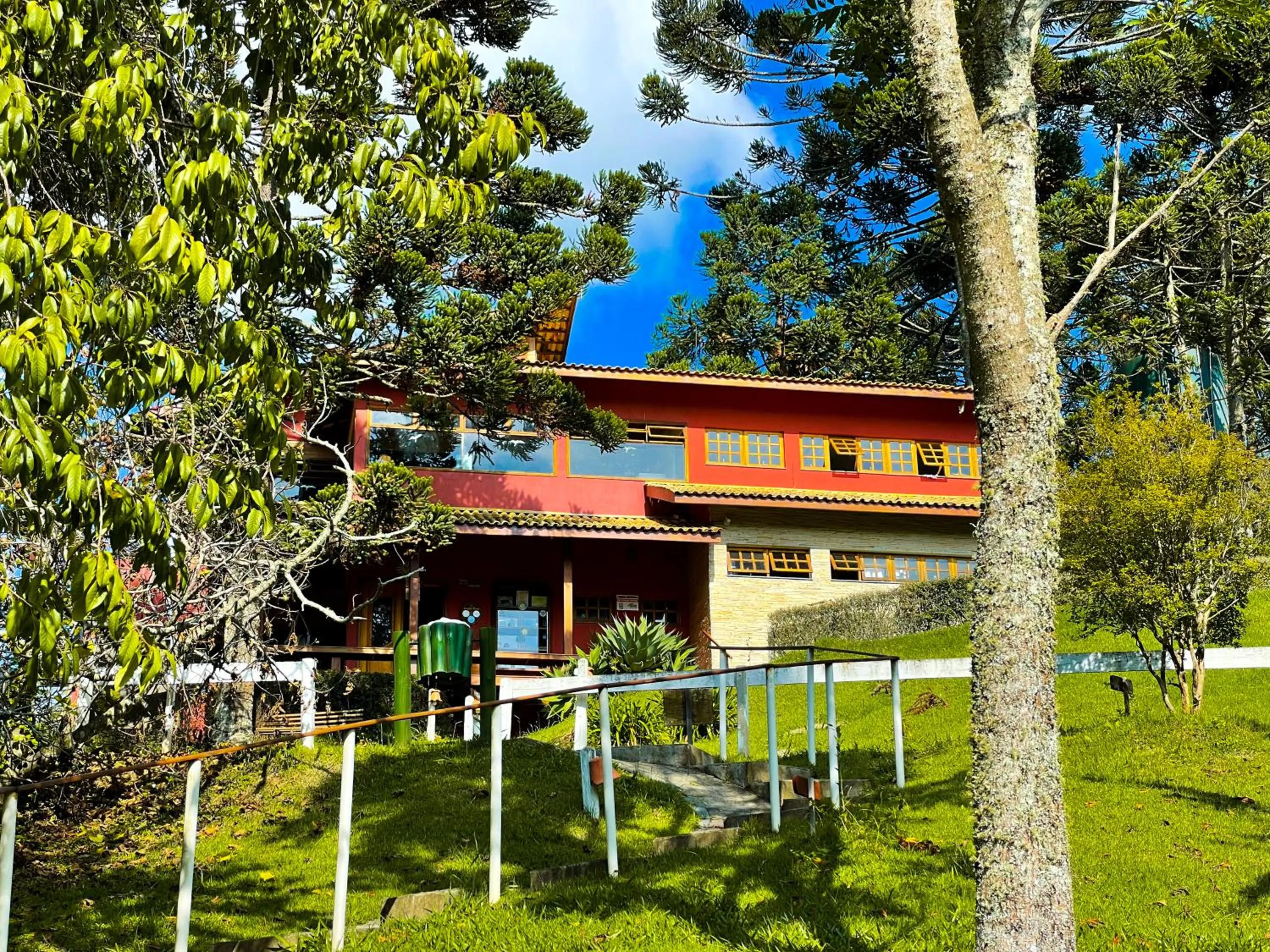 Spring in Pousada Espelho Dagua