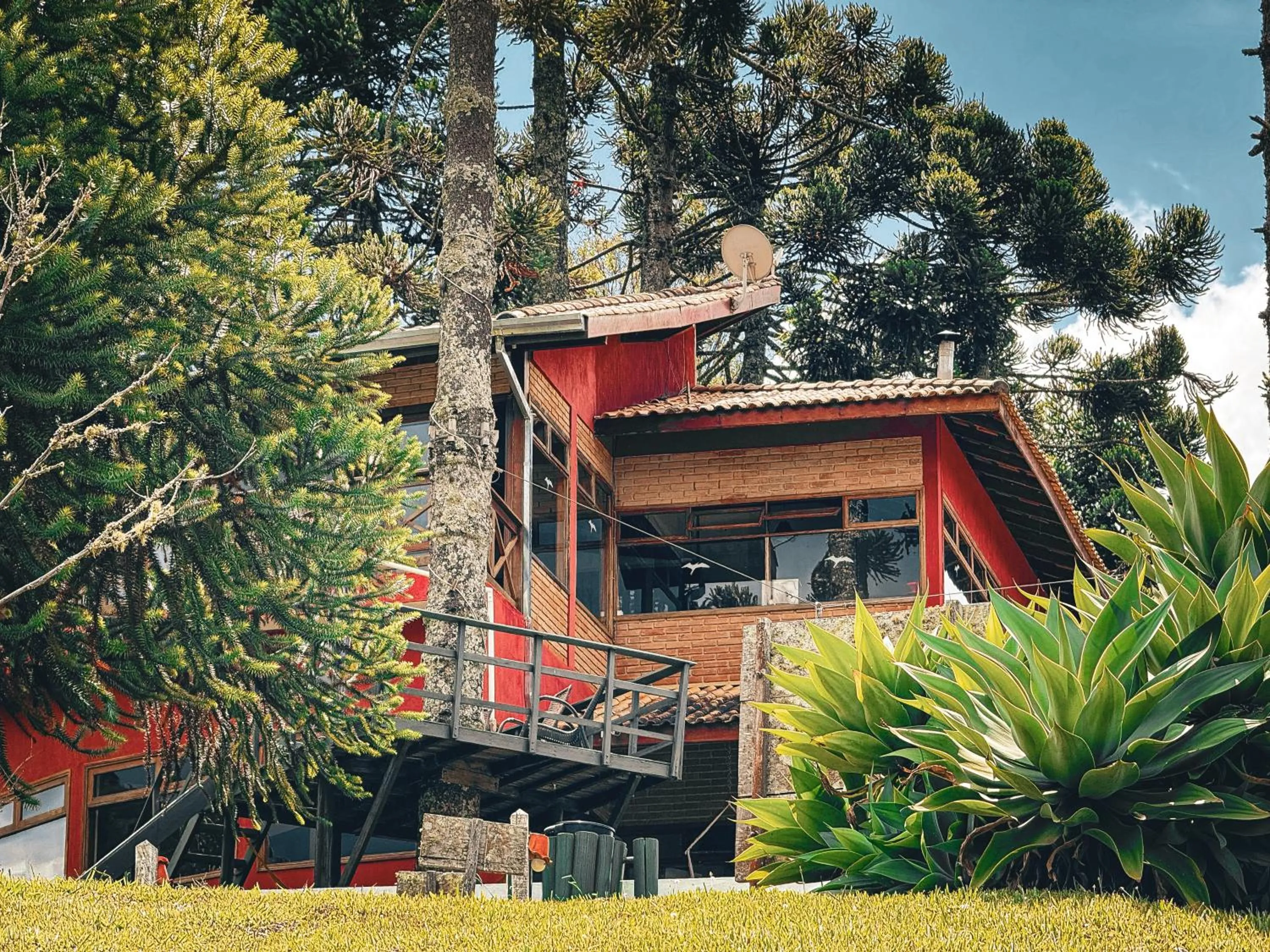 Property building in Pousada Espelho Dagua