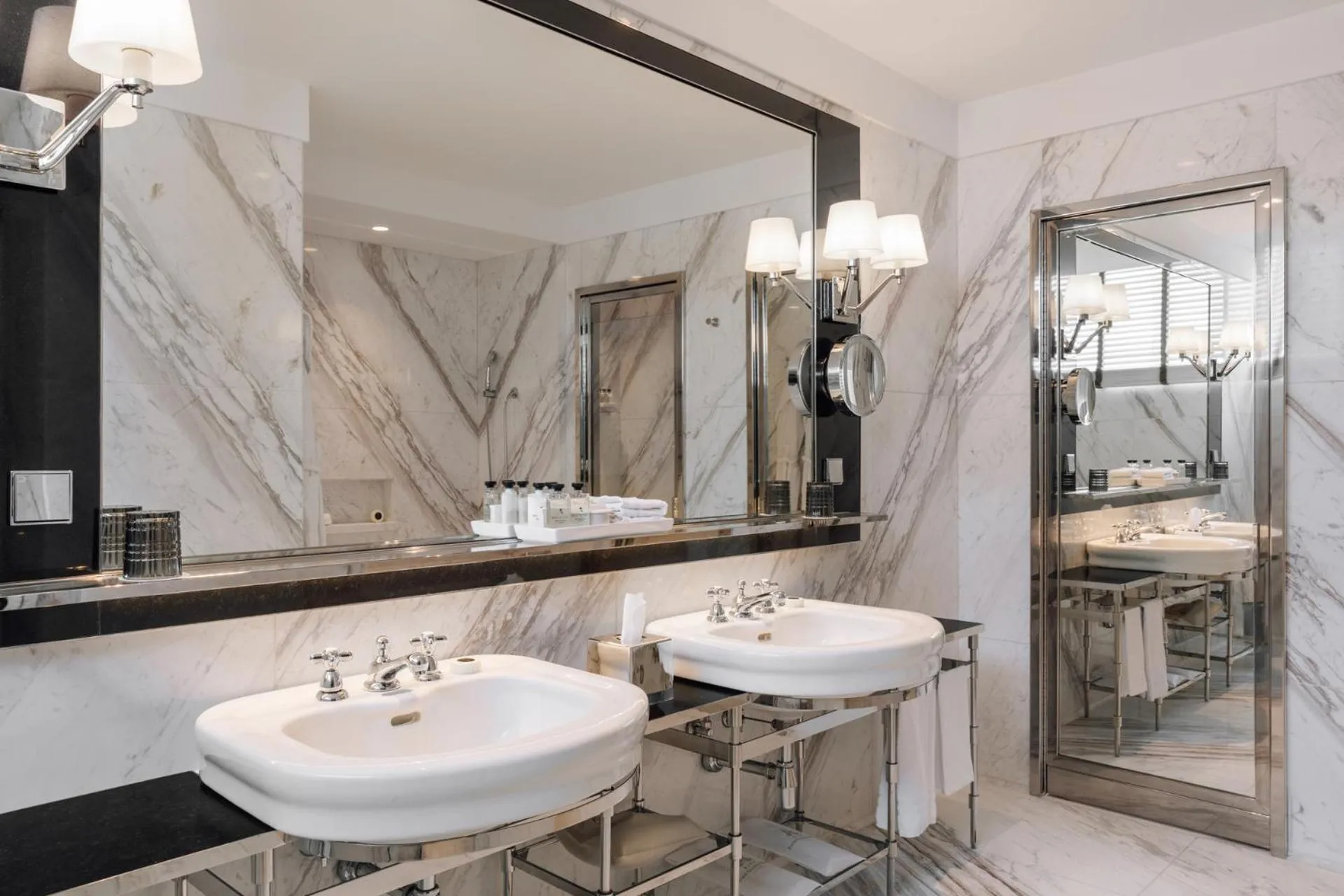 Bathroom in Four Seasons Hotel Ritz Lisbon