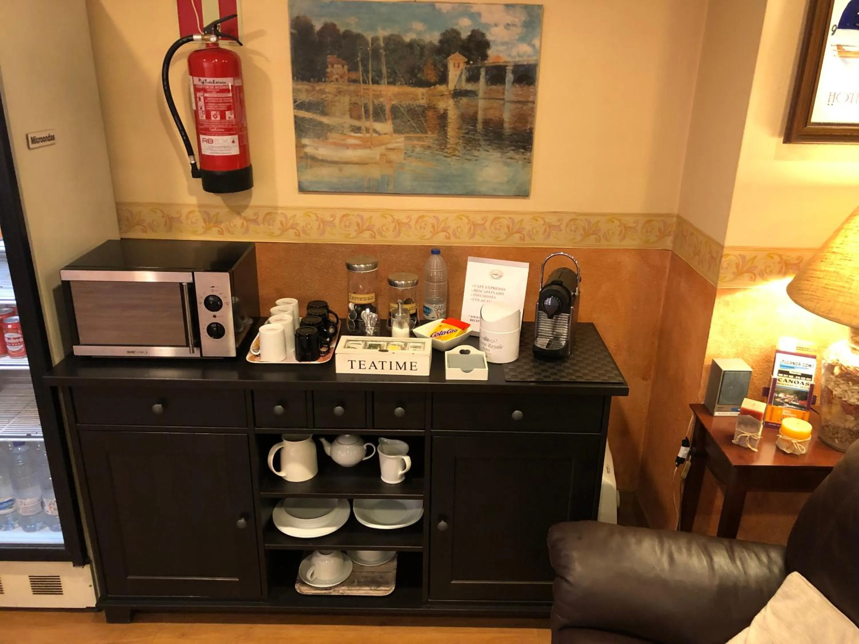 Coffee/tea facilities in Hotel Bahia