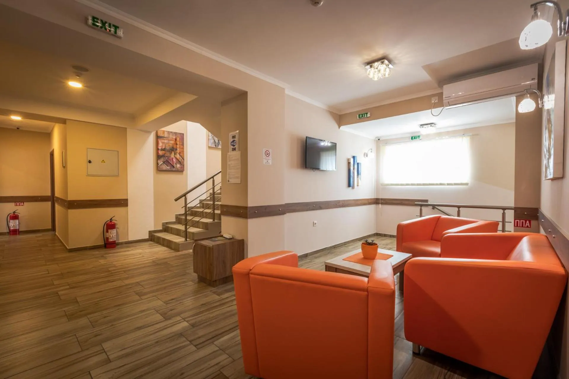 Text overlay in Boulevard Apartments