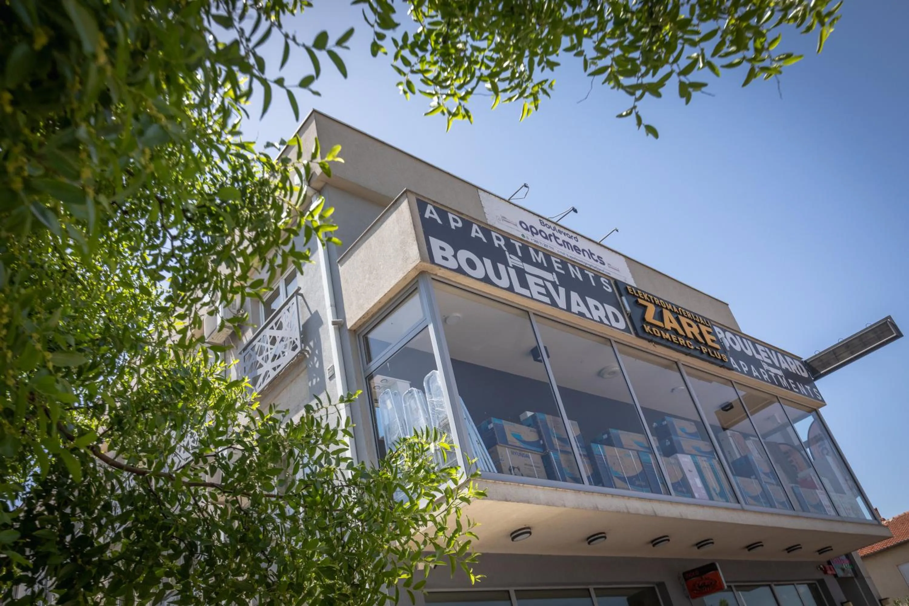 Property building in Boulevard Apartments