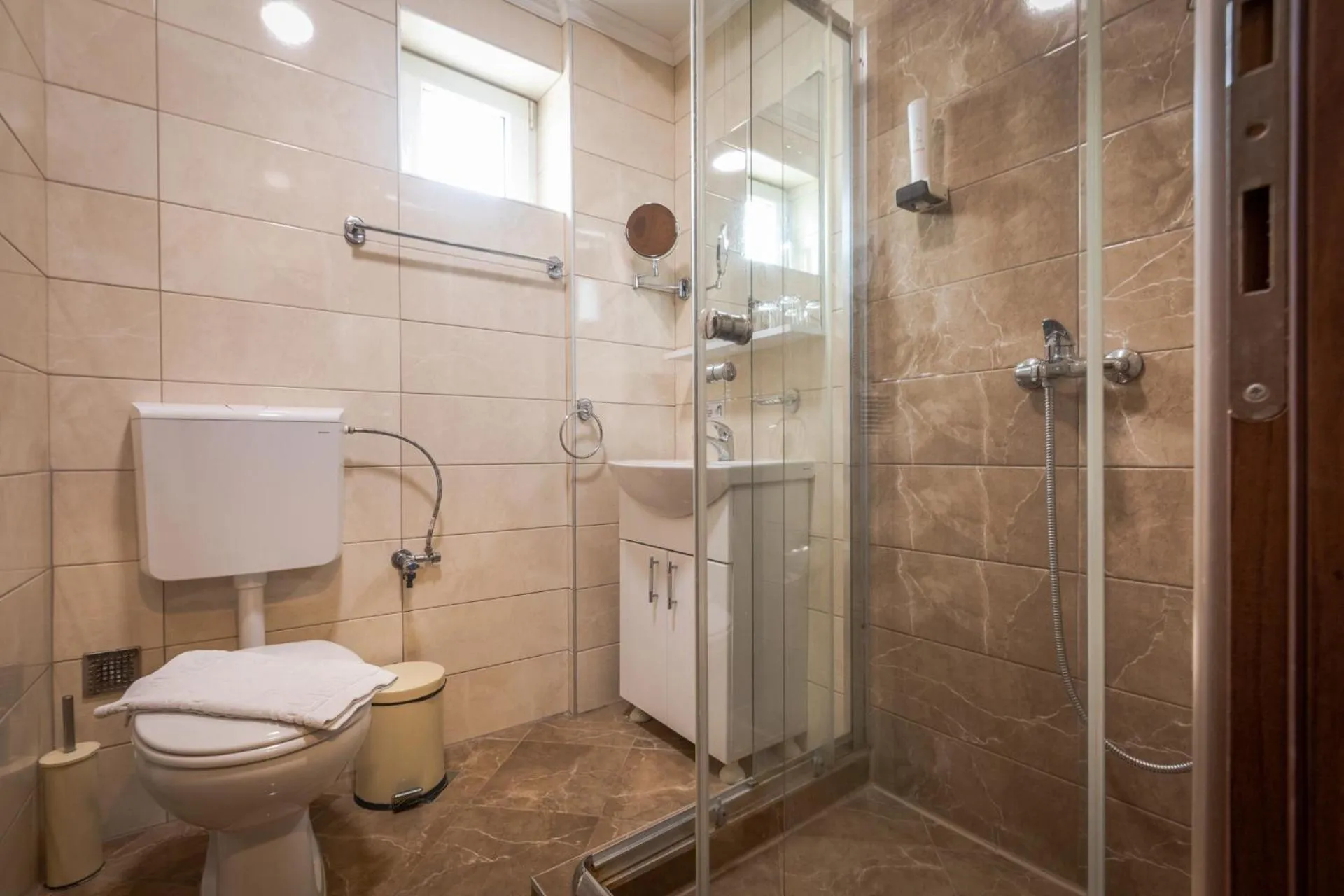 Boulevard Apartments