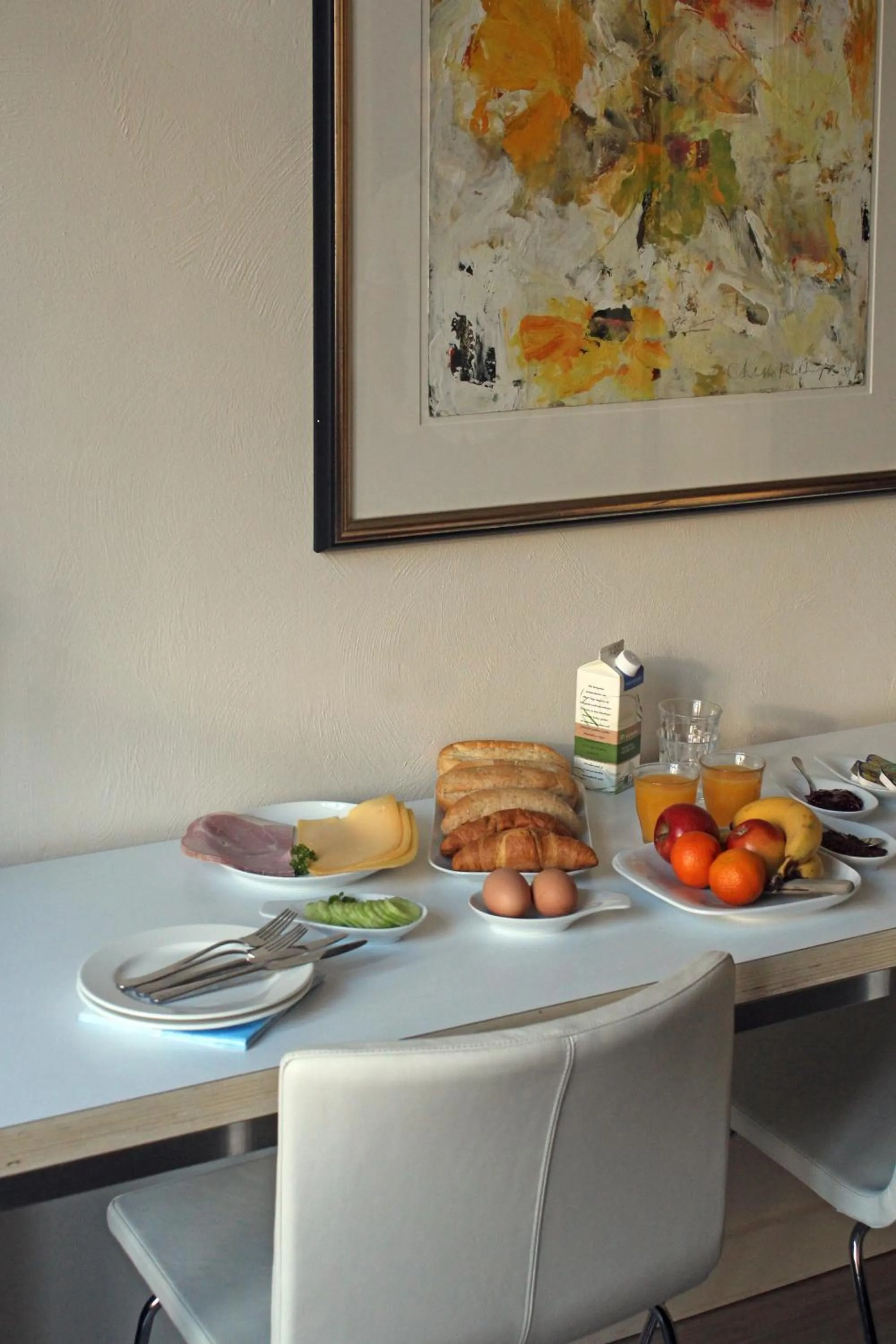Seating area in Hof, a luxury B&B in the center of Eindhoven