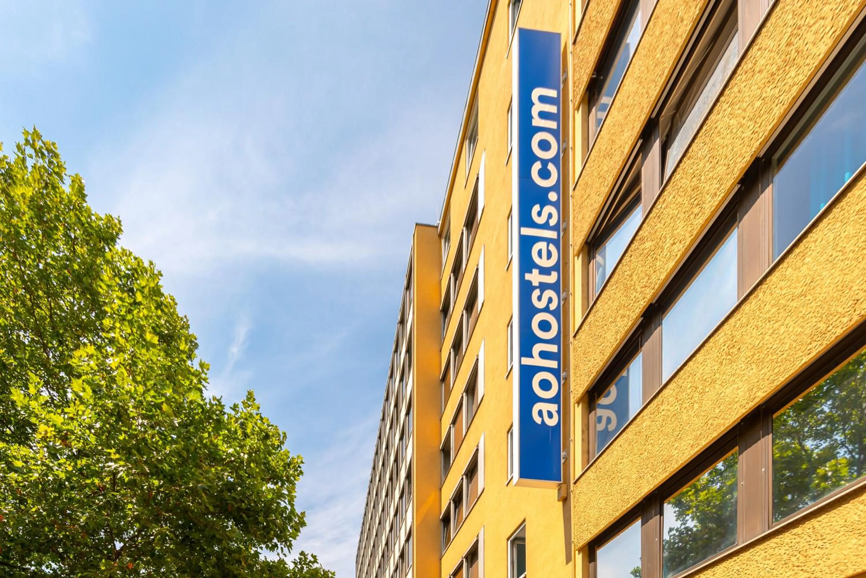 Property building in a&o Frankfurt Galluswarte