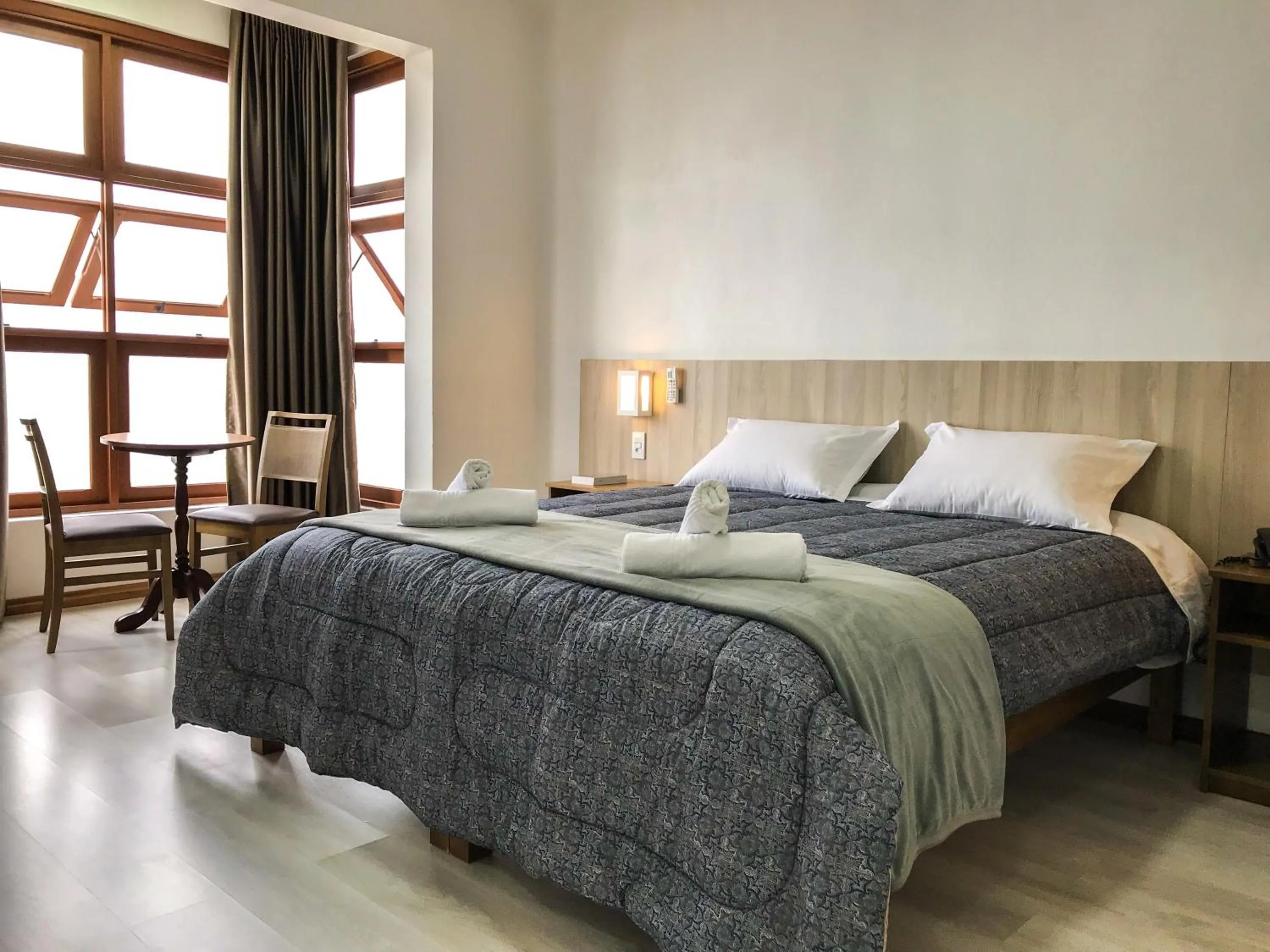 Bedroom, Bed in Hotel Triveneto Gramado