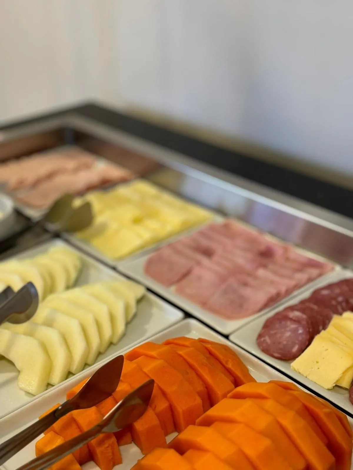 Buffet breakfast in Hotel Triveneto Gramado