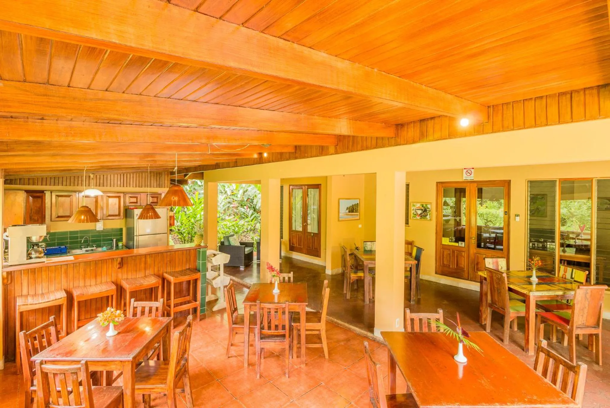 Restaurant/places to eat in Hotel El Mono Feliz