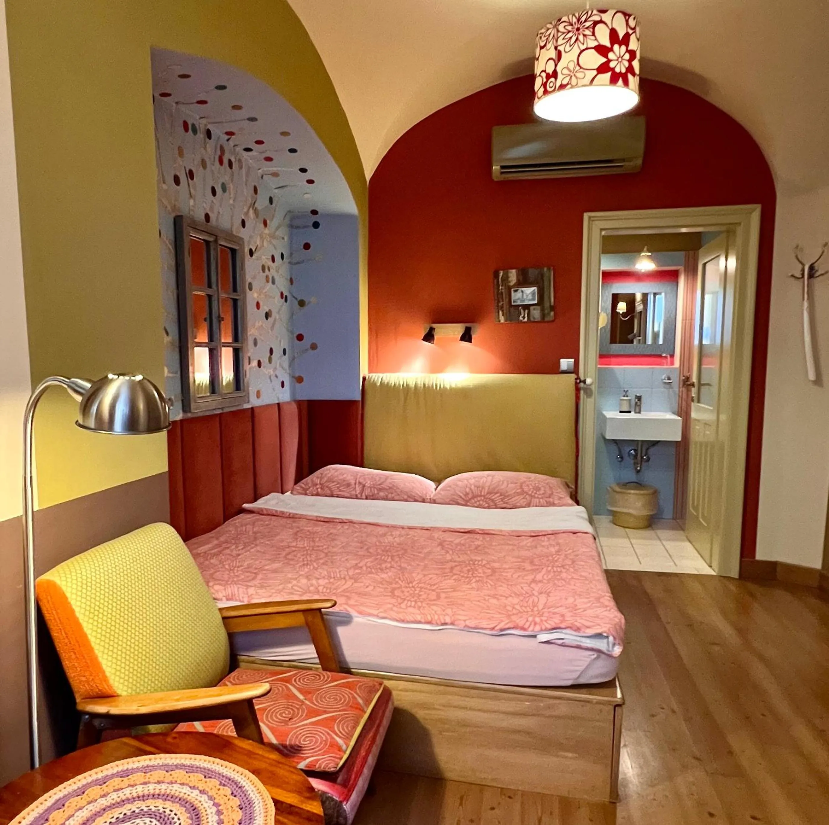 Living room, Bed in MuziKafe - Home of Culture