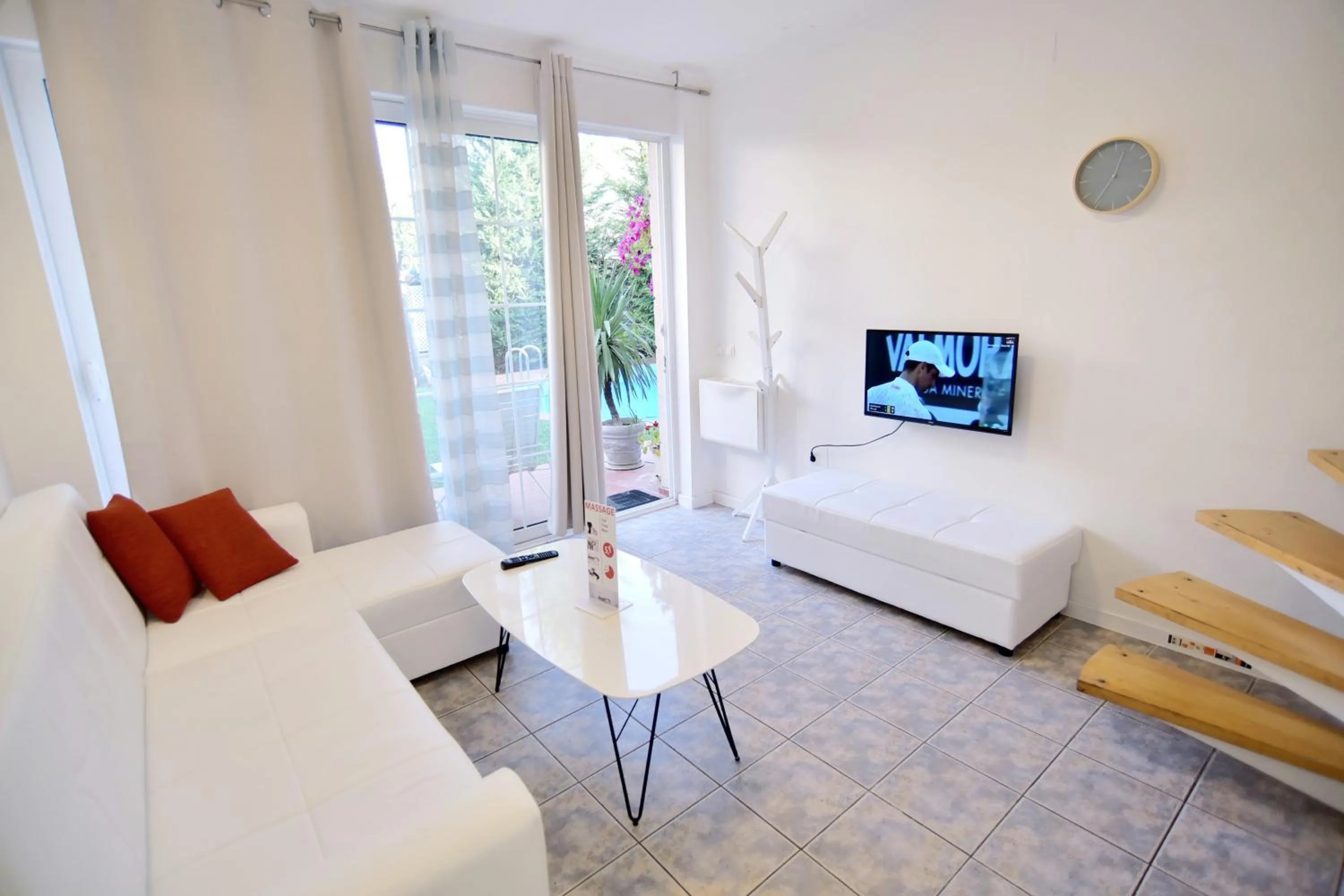 Living room, Bed in Aloha Apartments with pool