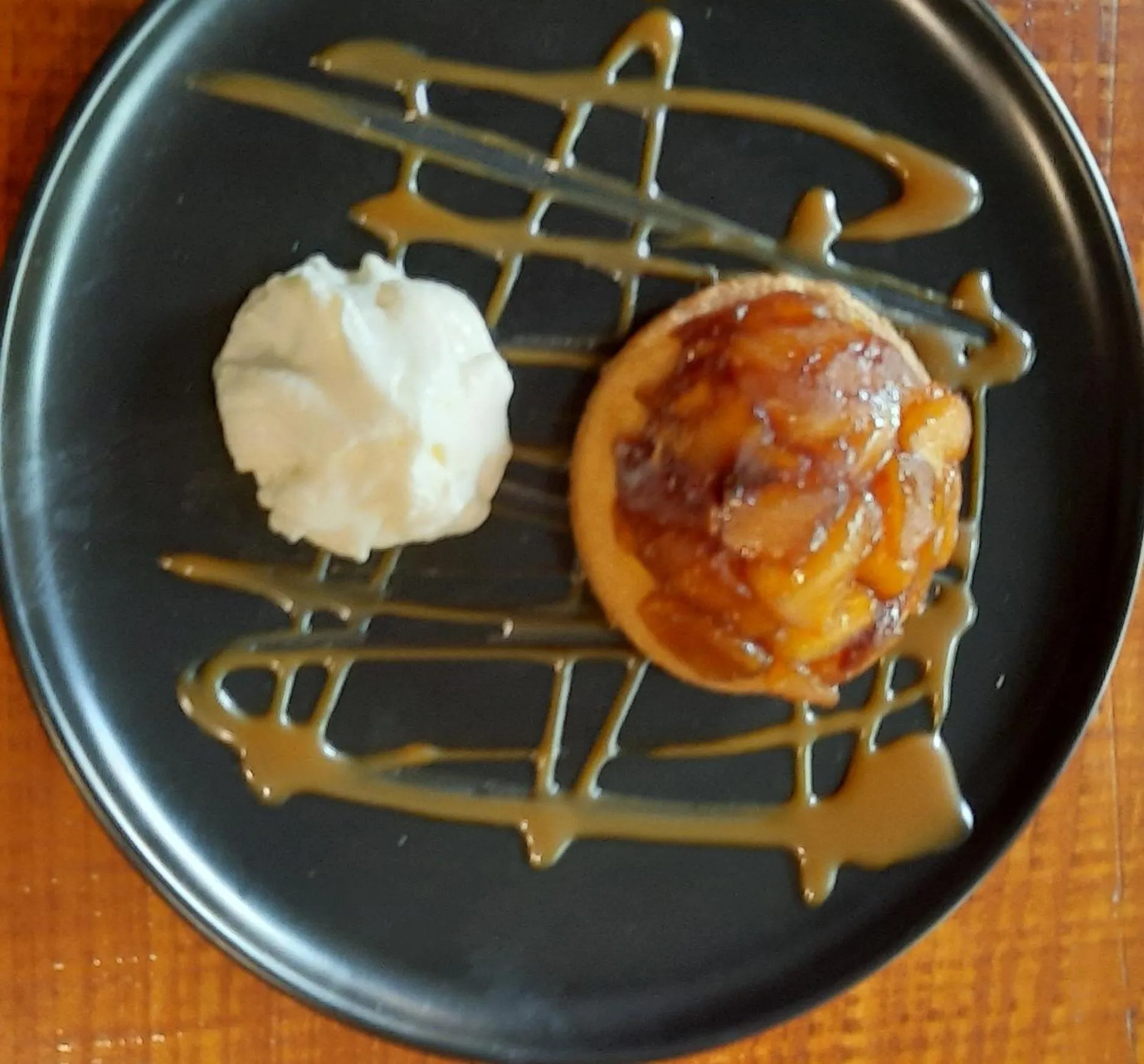 Restaurant/places to eat in Logis Hotel - Restaurant La Marbrerie